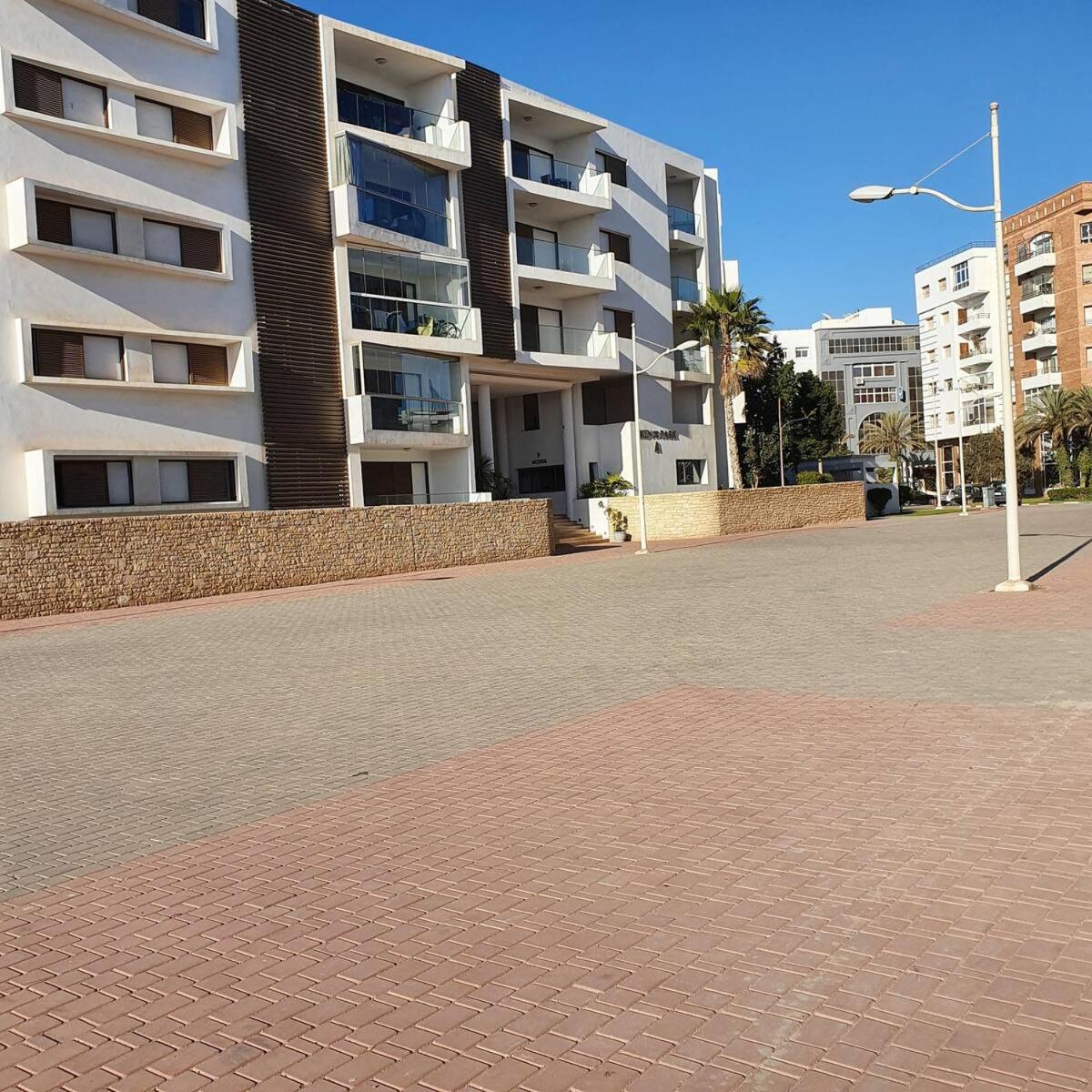 Central Panoramic View in Agadir Bay, Big Terrace, Pools, Wifi, Parking