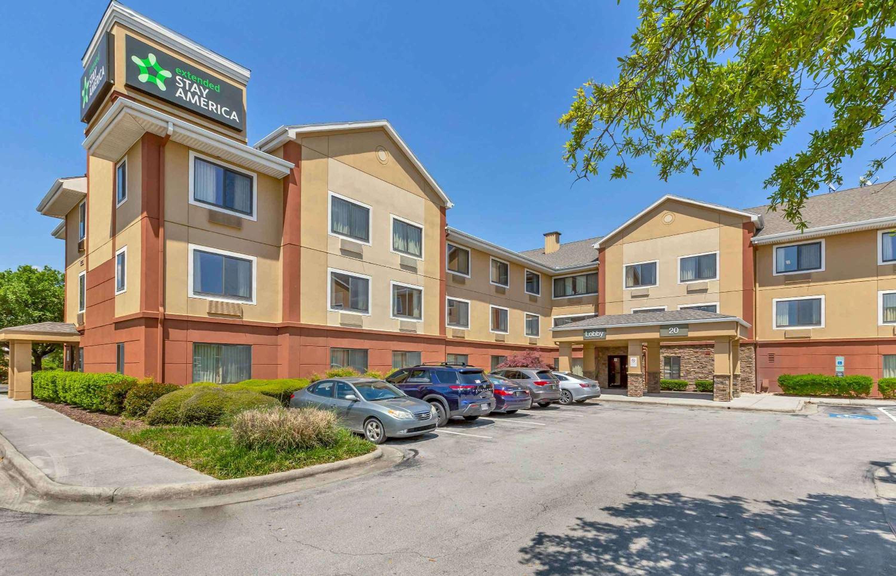 Jacksonville Vacations - Extended Stay America Suites - Jacksonville - Camp Lejeune - Property Image 1