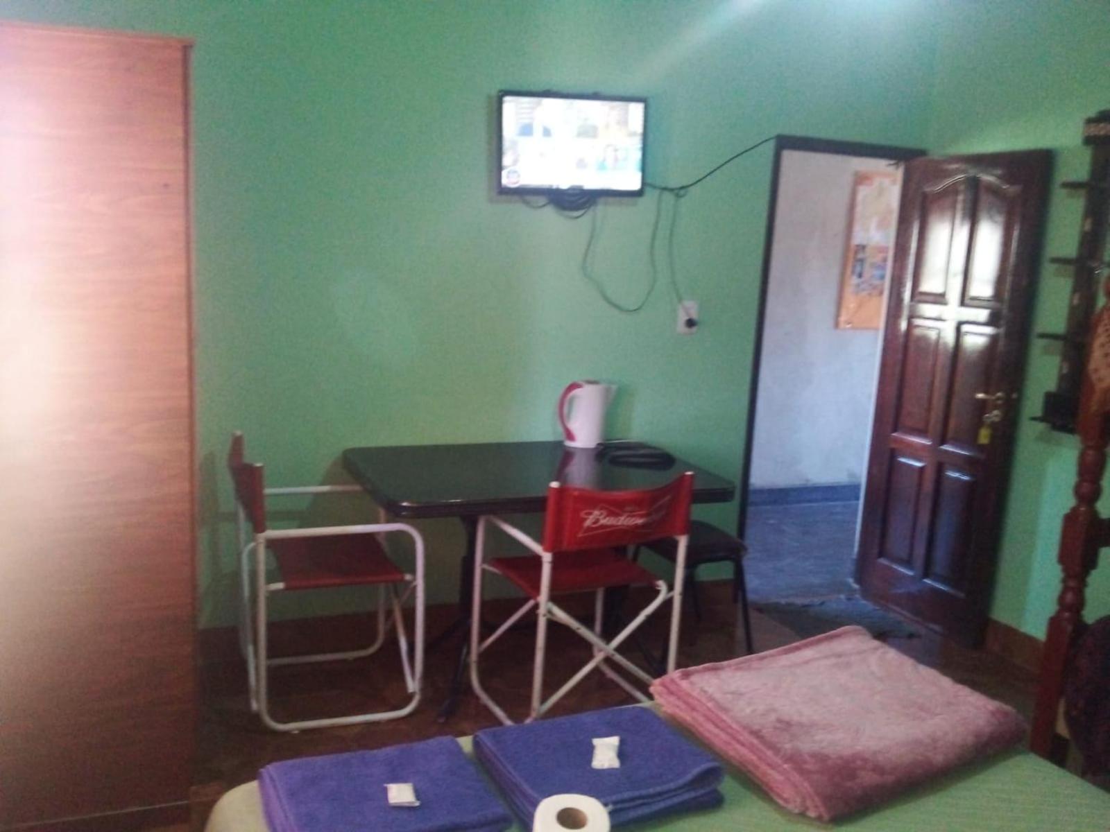 HOSTAL LUCERO