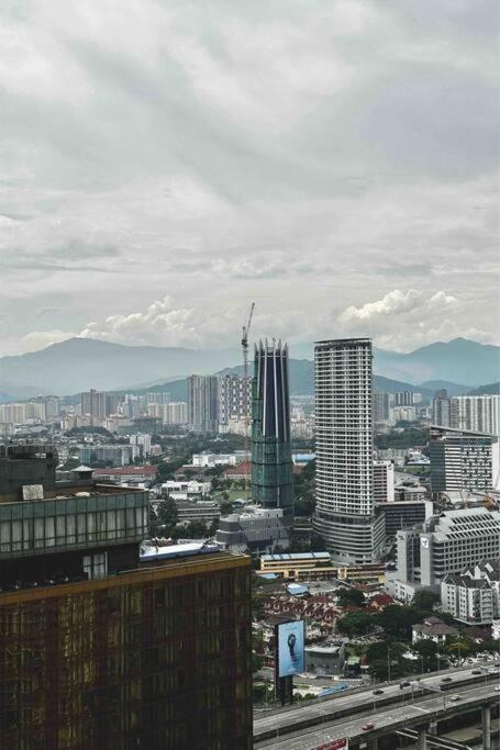 TTs HOME3 Mews 4-8Pax Pavilion KLCC Kuala Lumpur