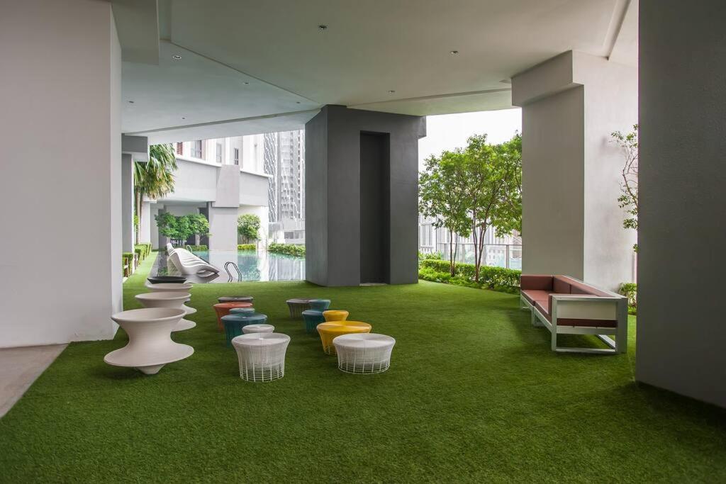 TTs HOME3 Mews 4-8Pax Pavilion KLCC Kuala Lumpur