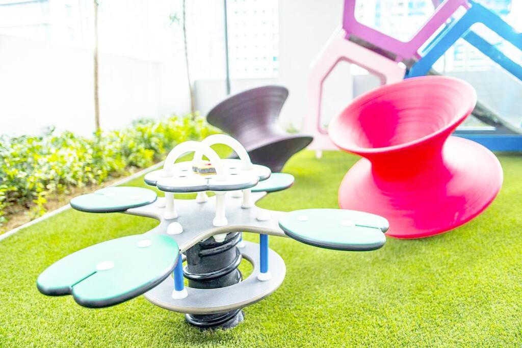 TTs HOME3 Mews 4-8Pax Pavilion KLCC Kuala Lumpur