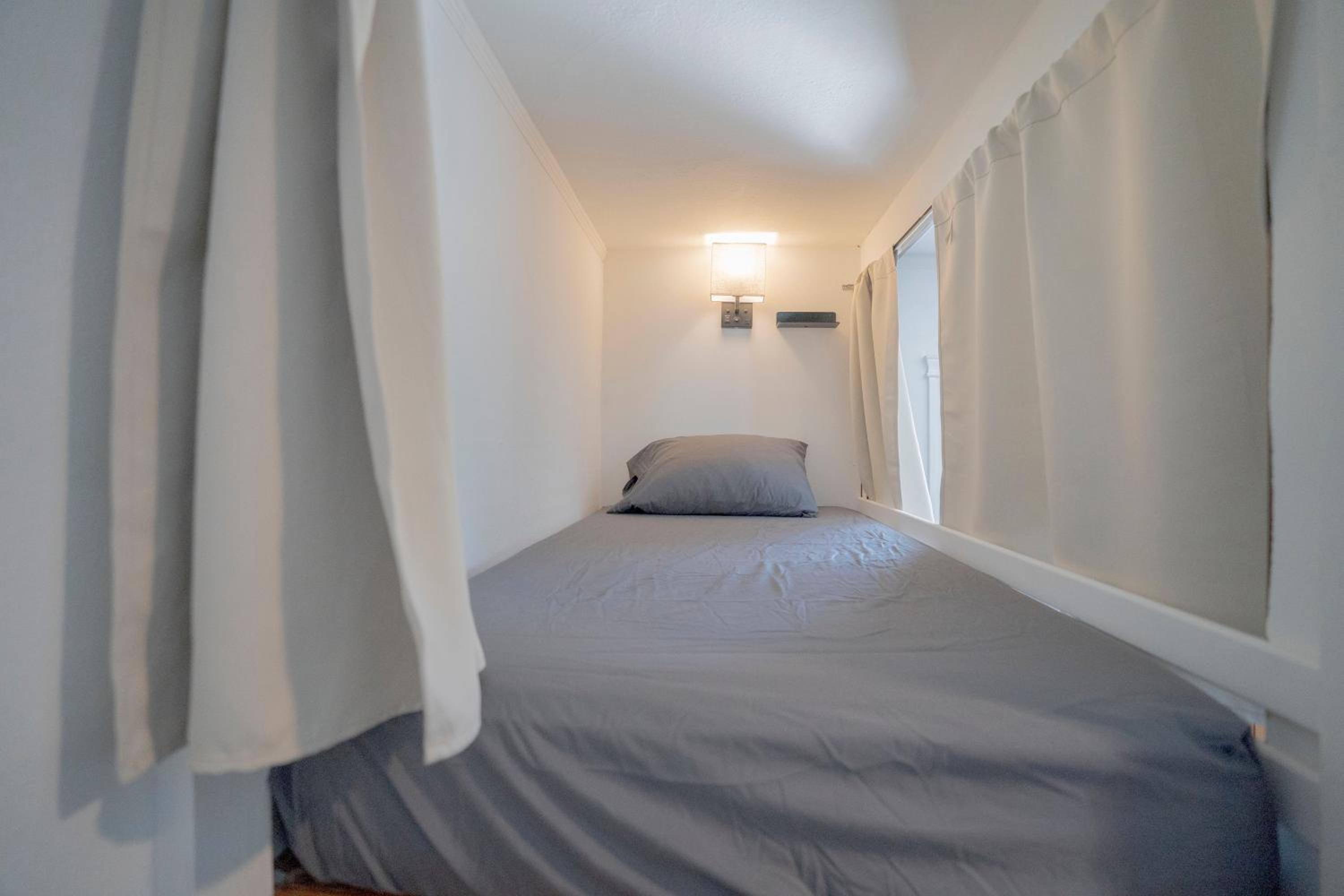 Burlington Hostel