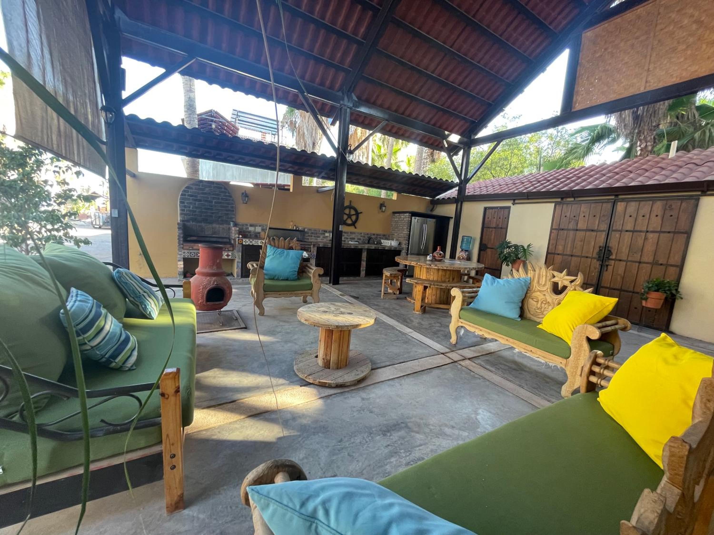 lounge
