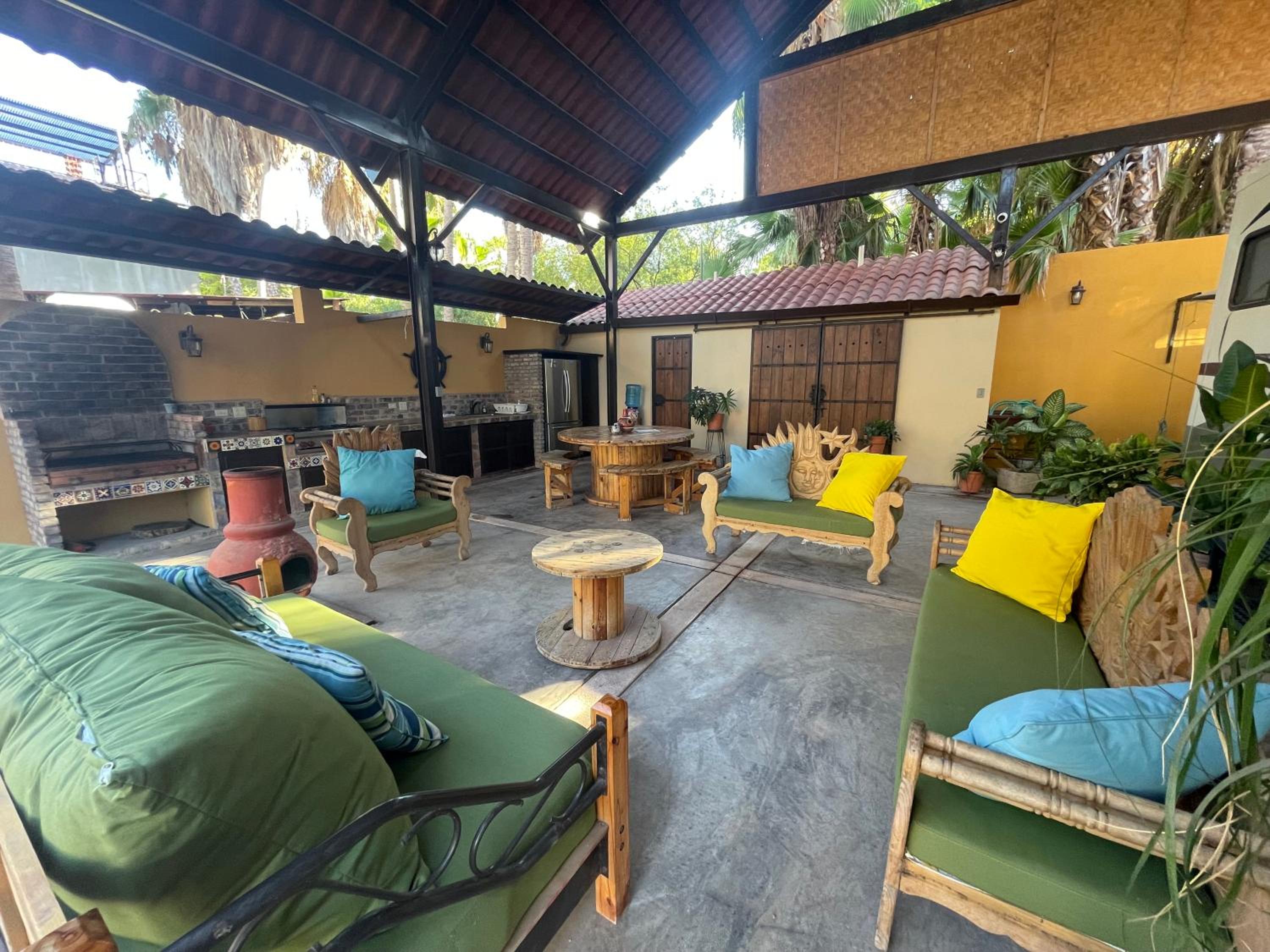 lounge