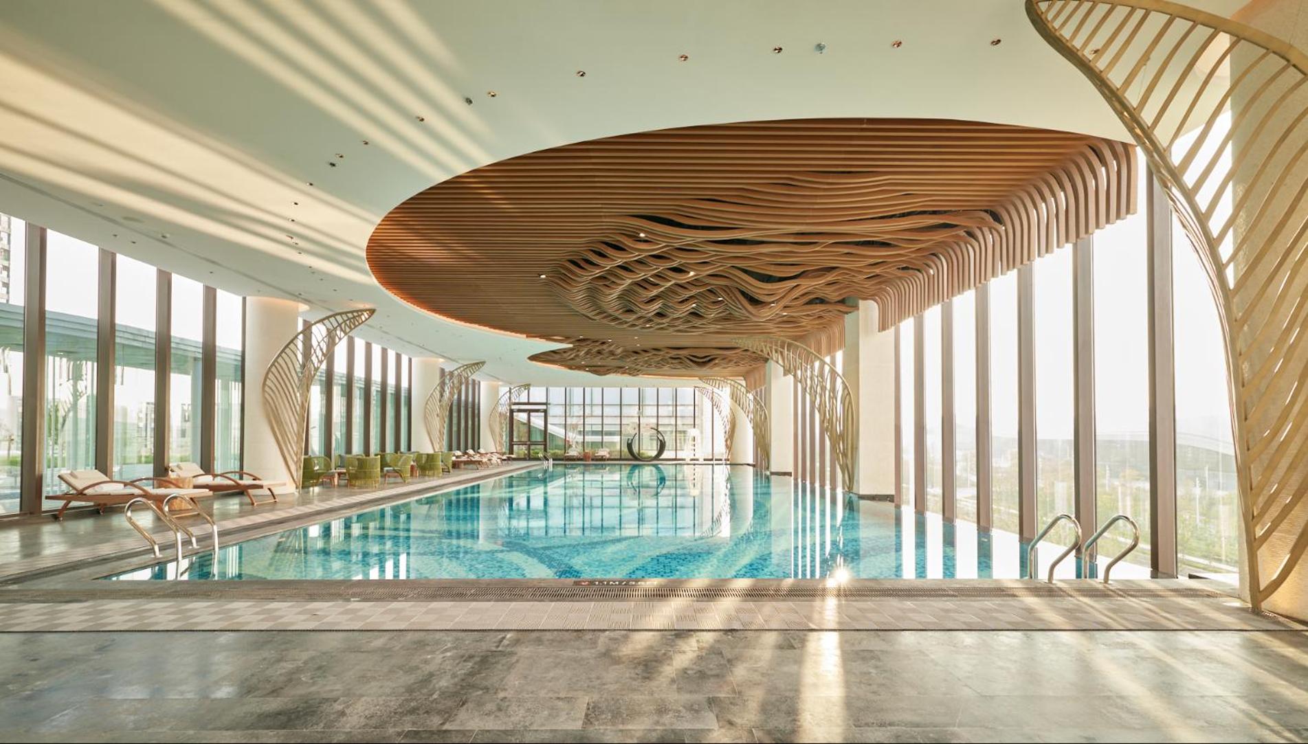 Yantai Vacations - Aloft Yantai - Property Image 3