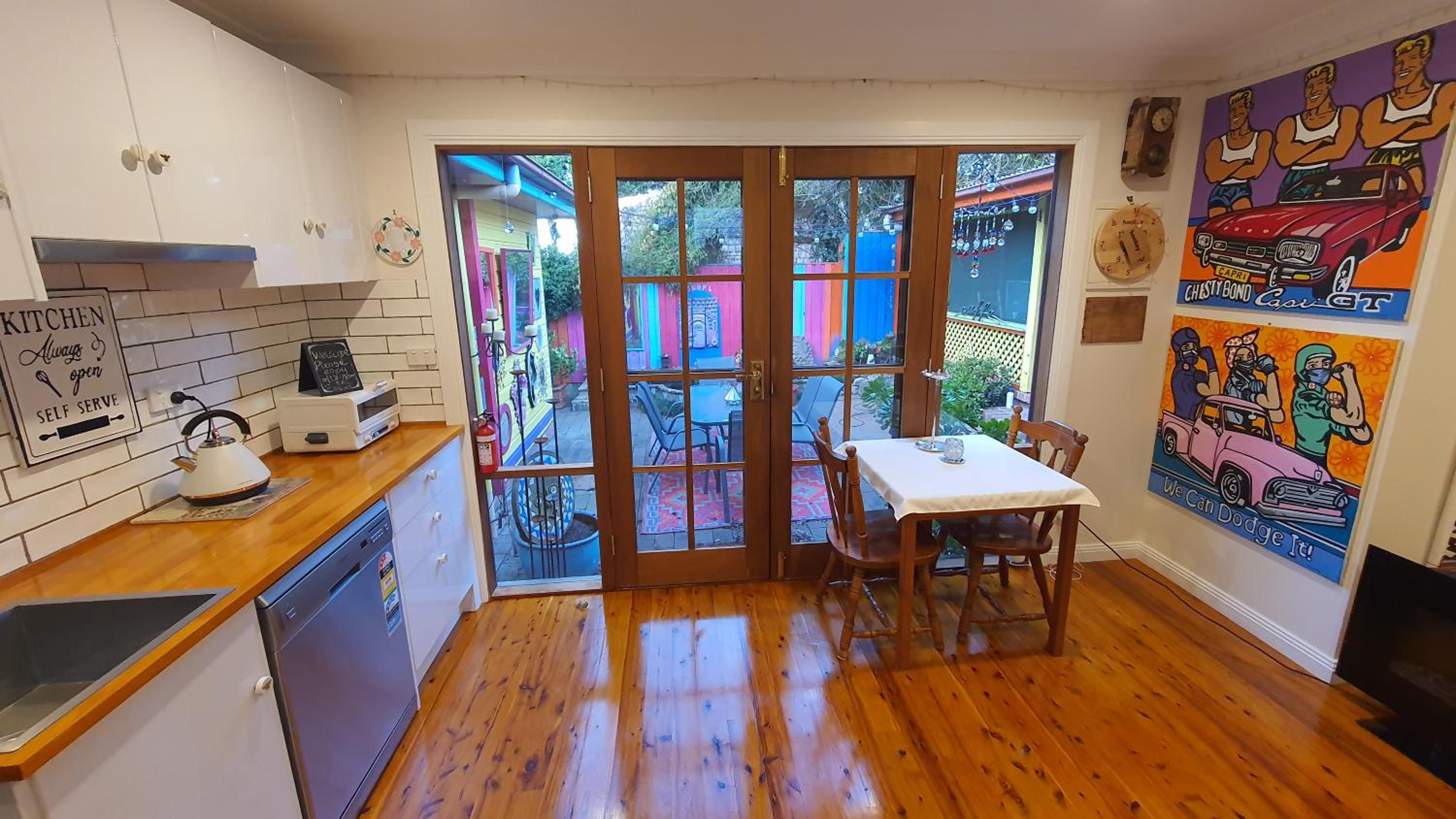 Bowral Road Art Gallery Bed and Breakfast