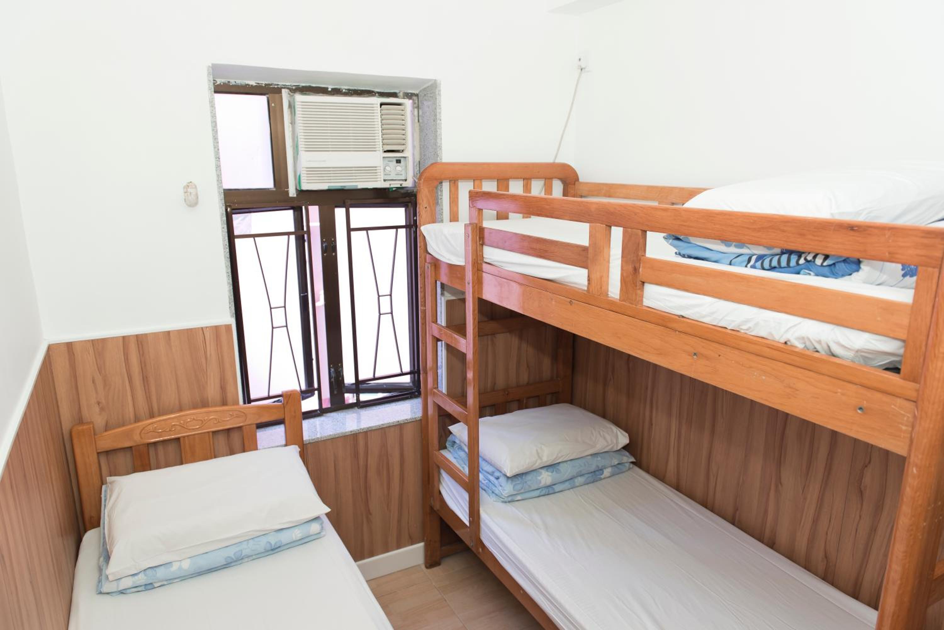 Ah Shan Hostel
