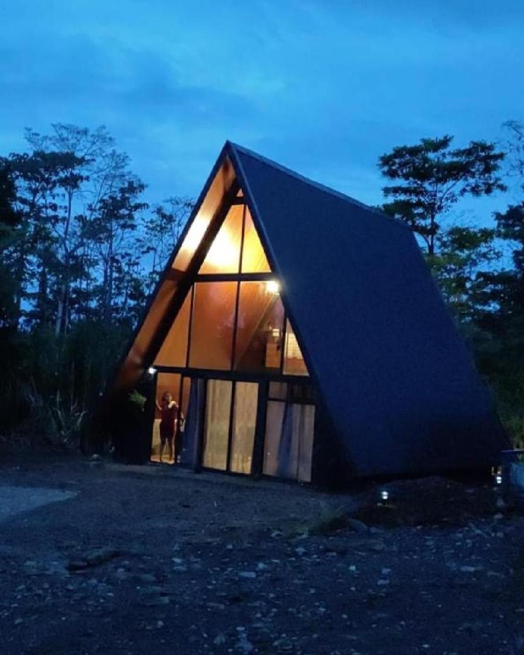 Yarumo Lodge, Río Celeste Black Chalets