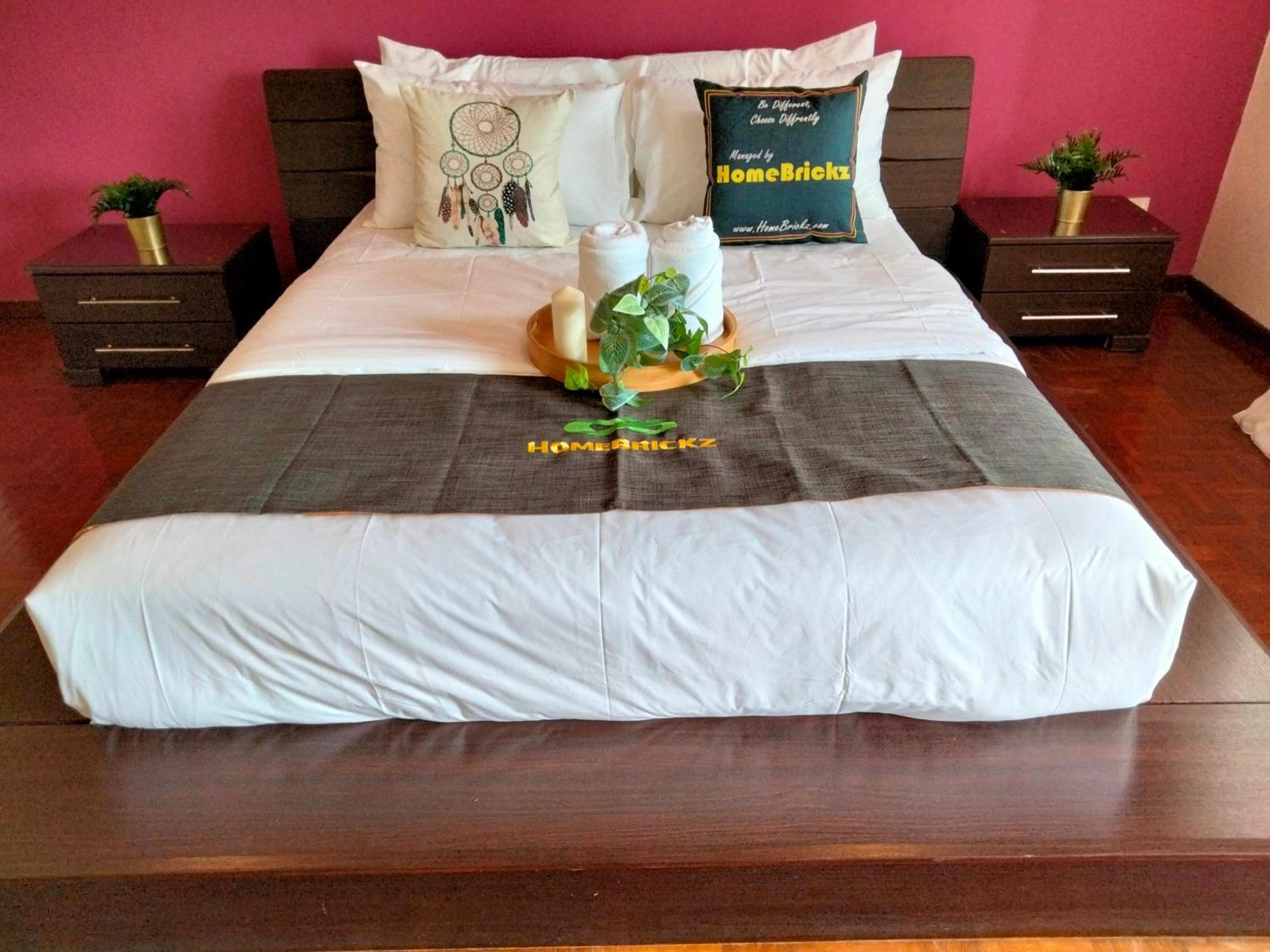 OUG Cozy 3Br 8-9pax 3storey townhouse Bukit OUG