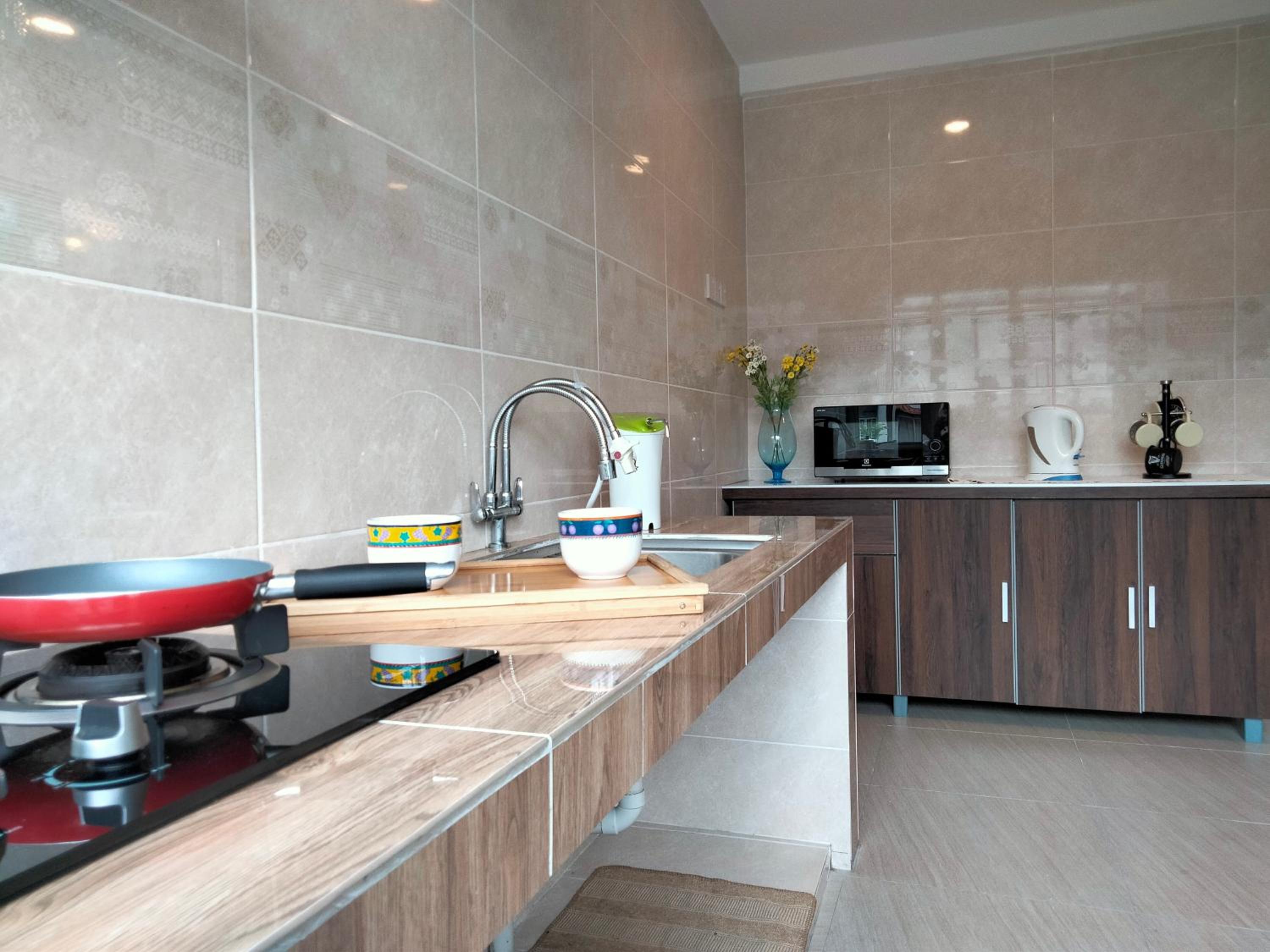 OUG Cozy 3Br 8-9pax 3storey townhouse Bukit OUG