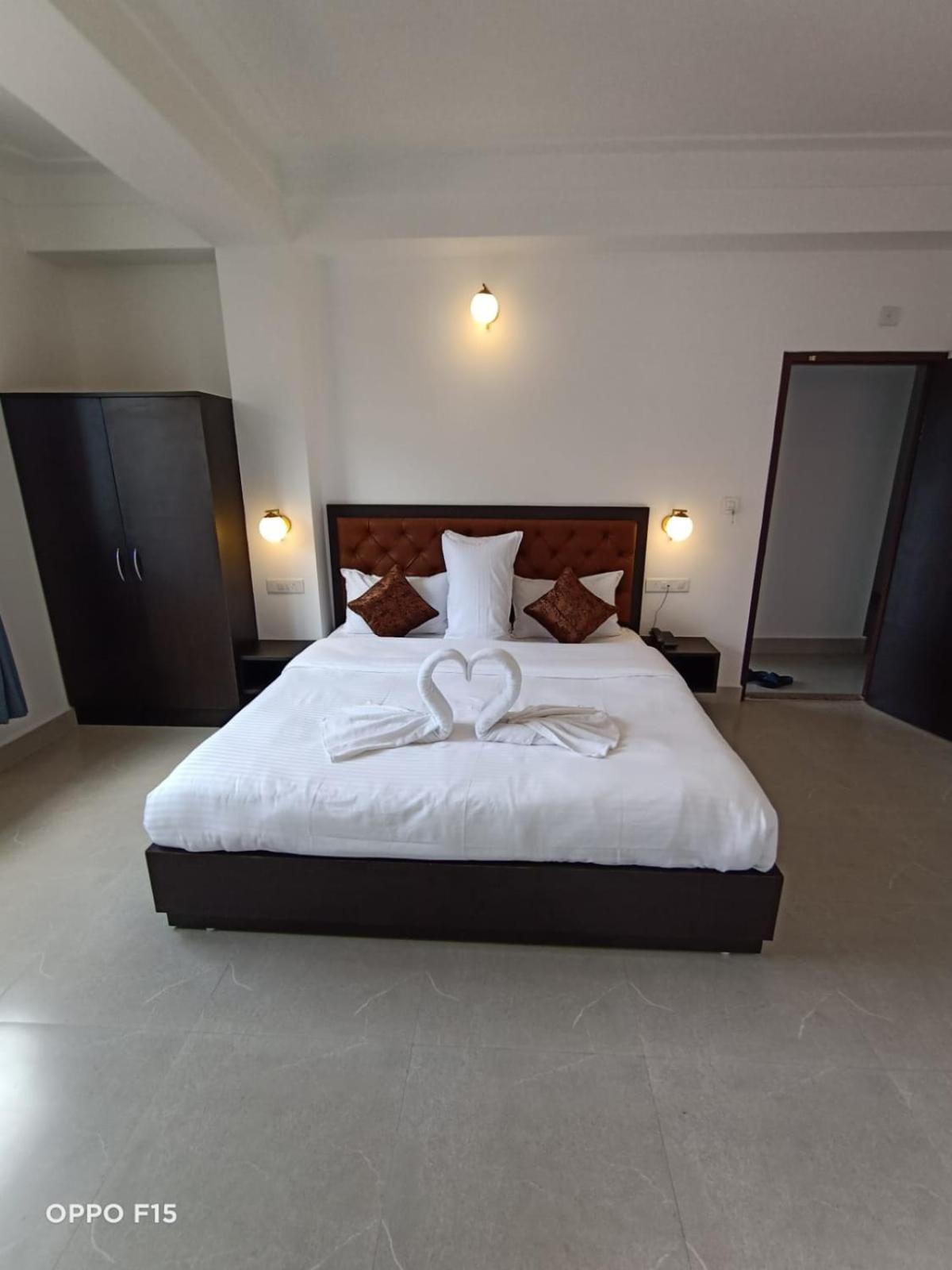 Hotel Sherabling