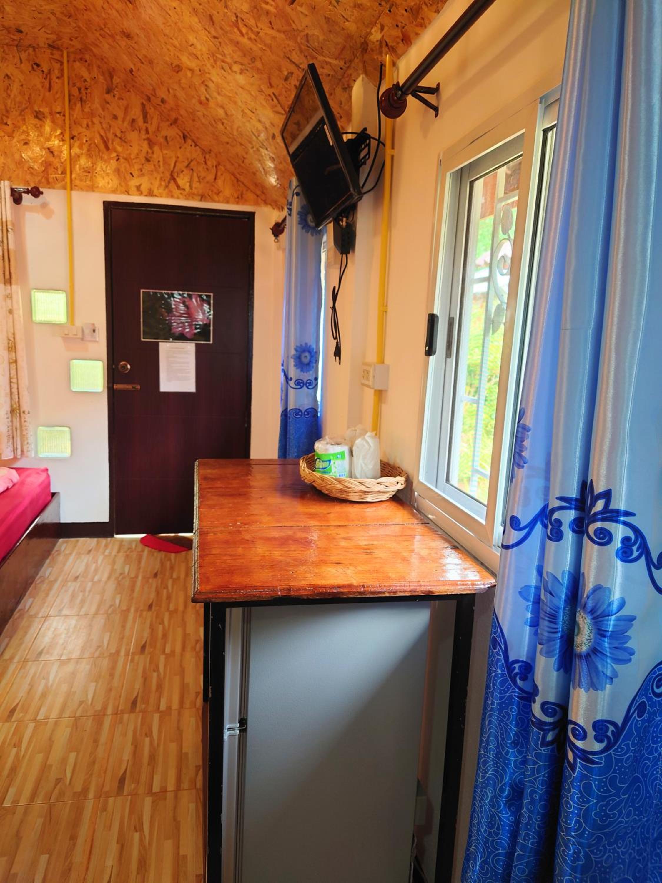 Photo 19