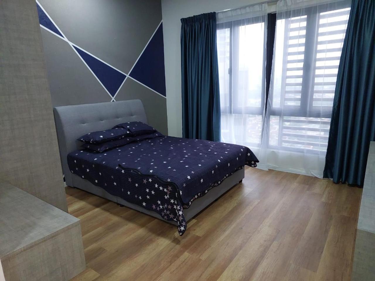 Homestay Staycation Near KLCC - CONDO