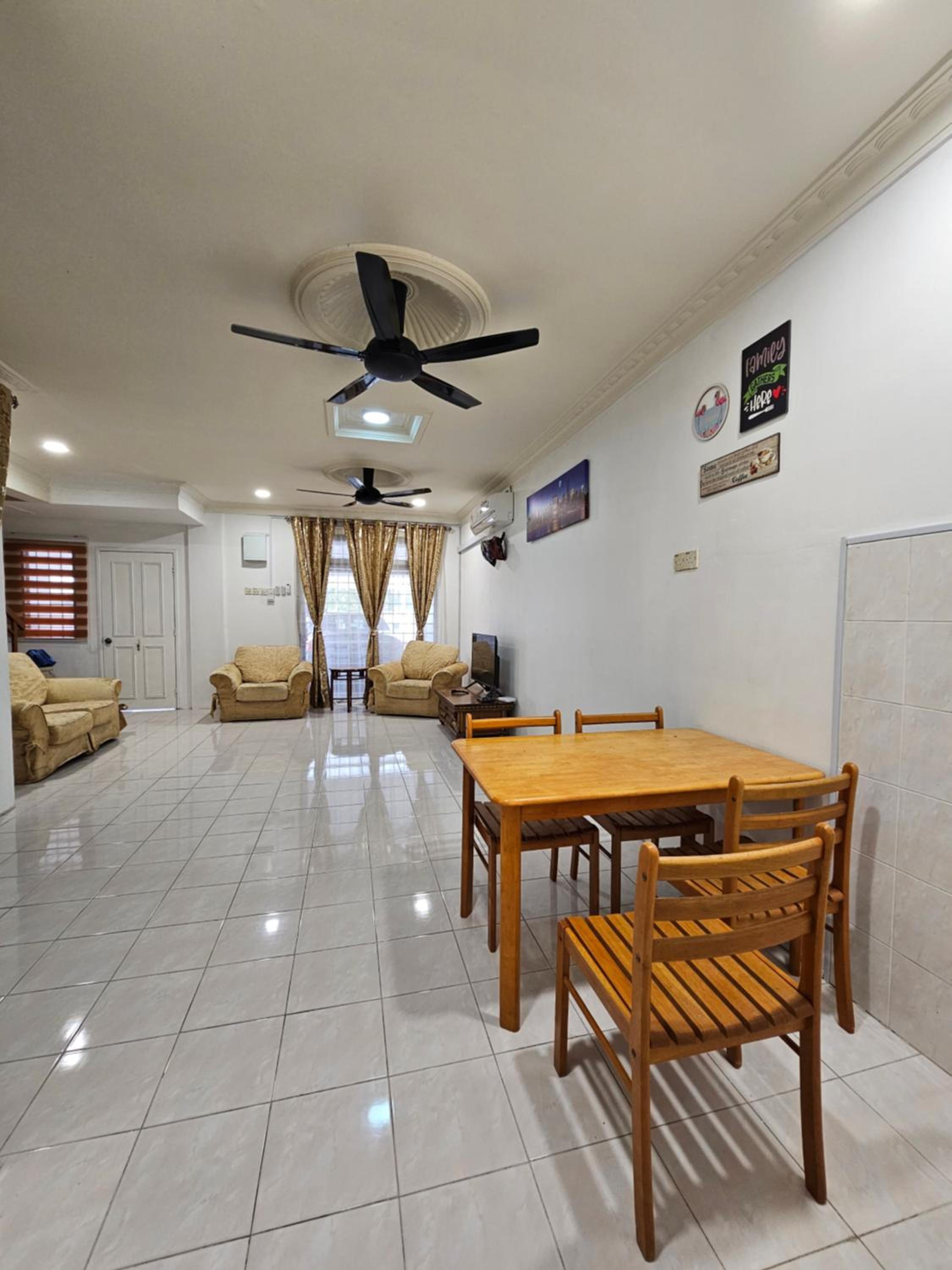 Sapphire Residence