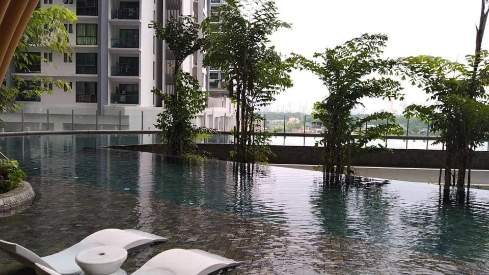 Homestay Staycation Near KLCC - CONDO