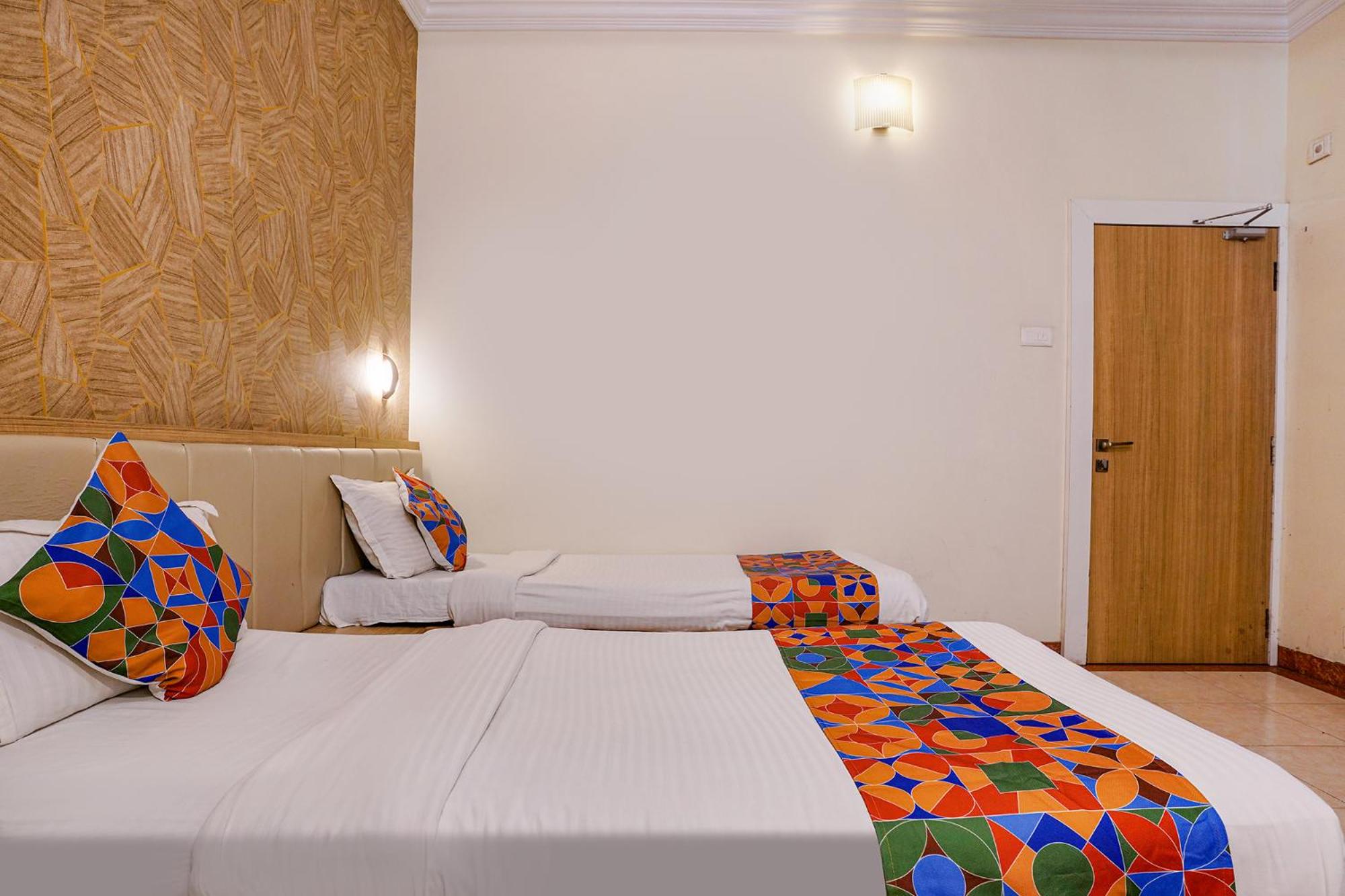 Aurangabad Vacations - FabHotel Heritage Palace - CIDCO Bus Stand - Property Image 8