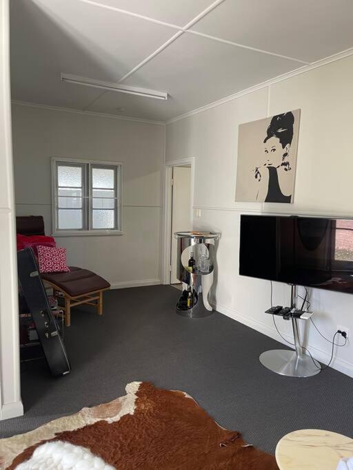 Mt Emlyn Farm Cottage
