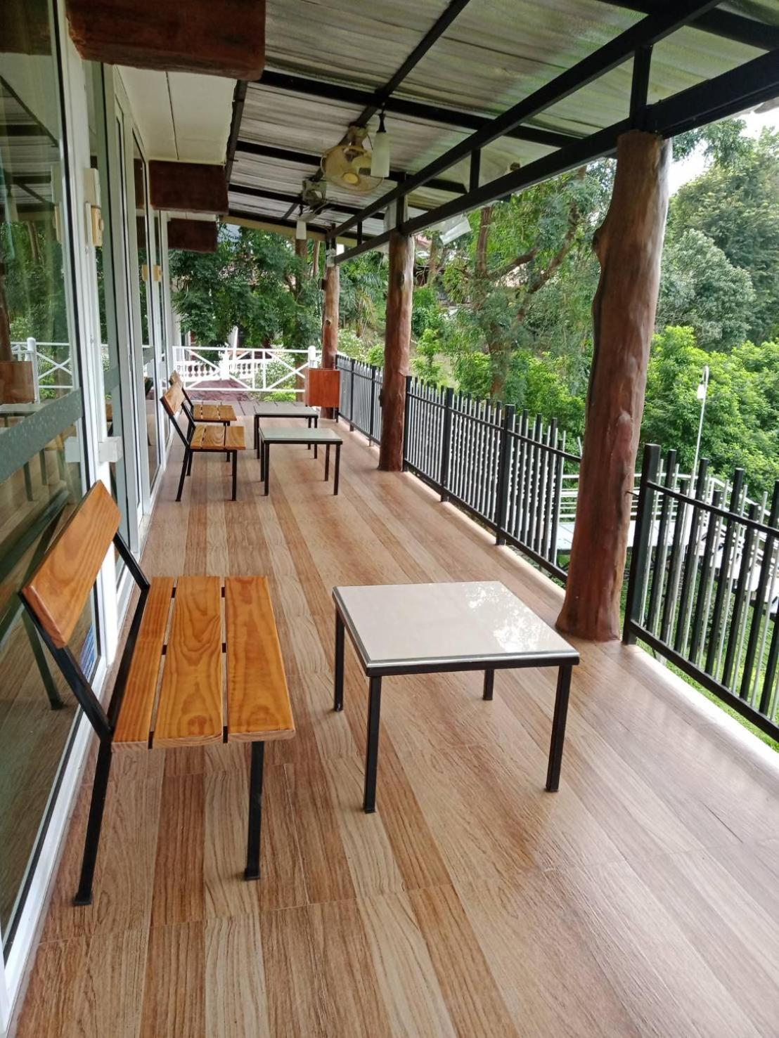 Yoko River Kwai Resort