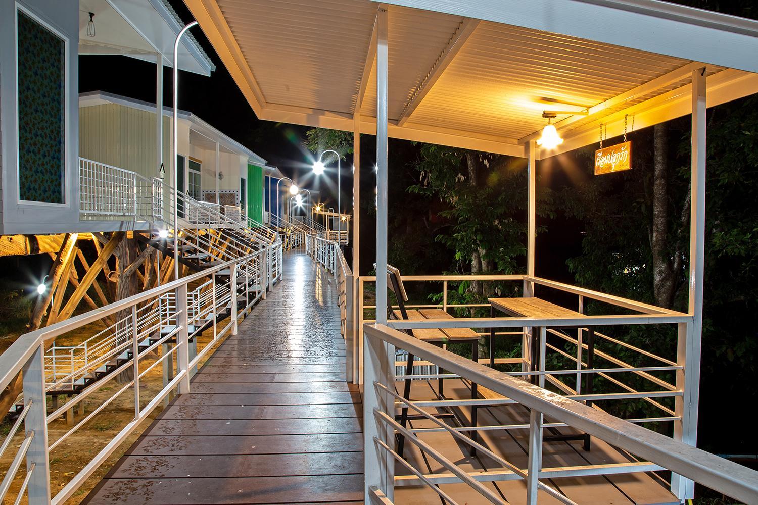 Yoko River Kwai Resort