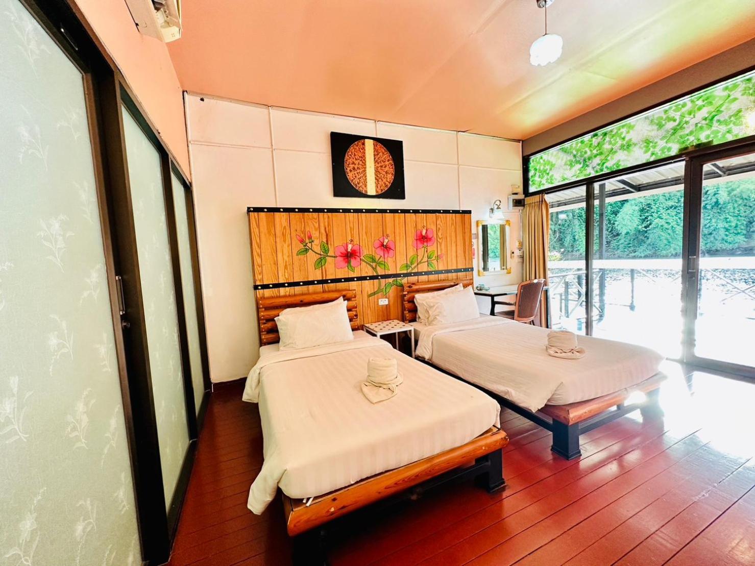 Yoko River Kwai Resort