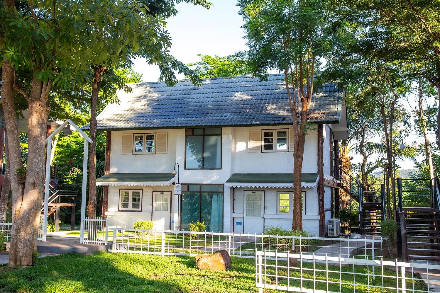 Yoko River Kwai Resort
