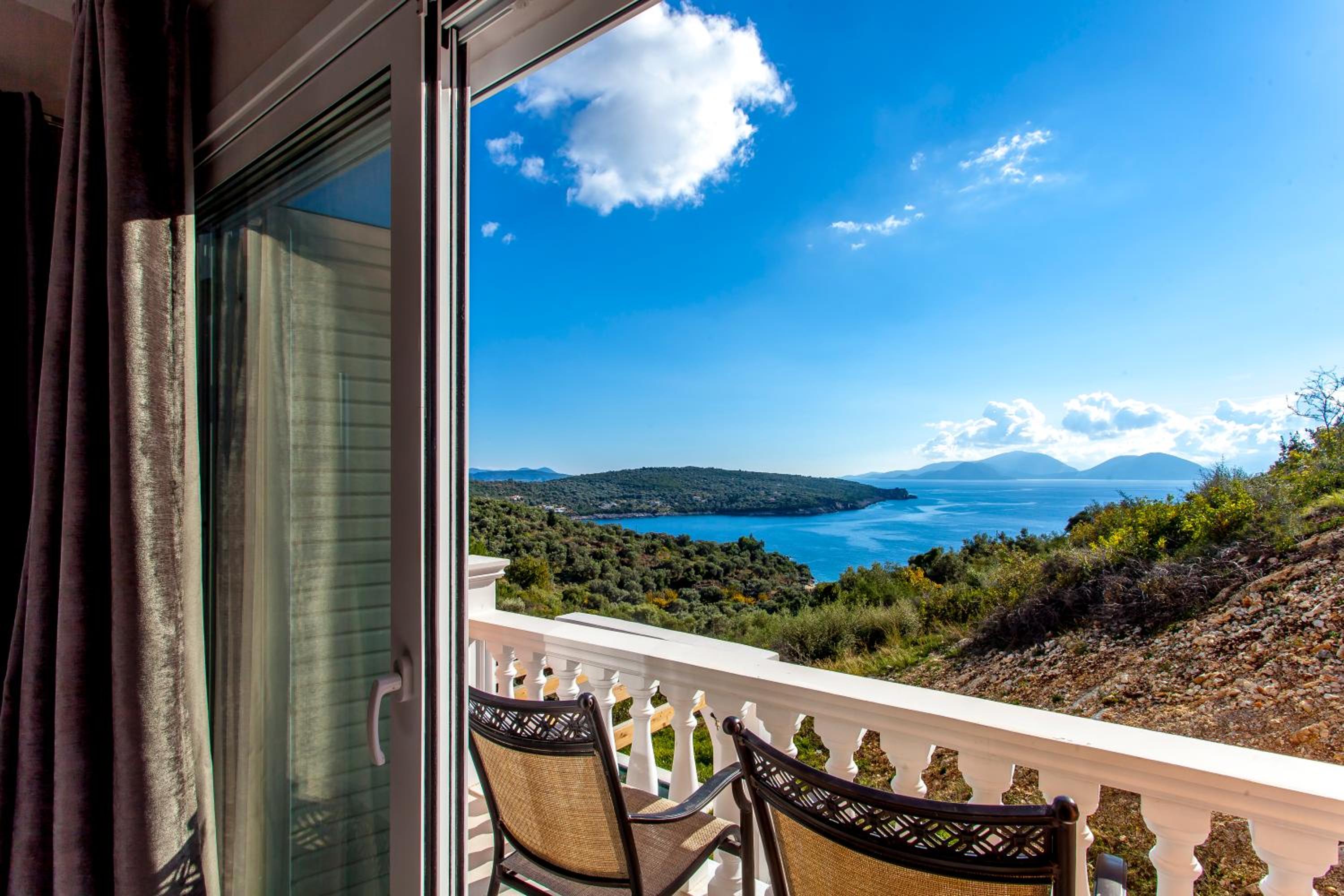 luxurylefkadavilla