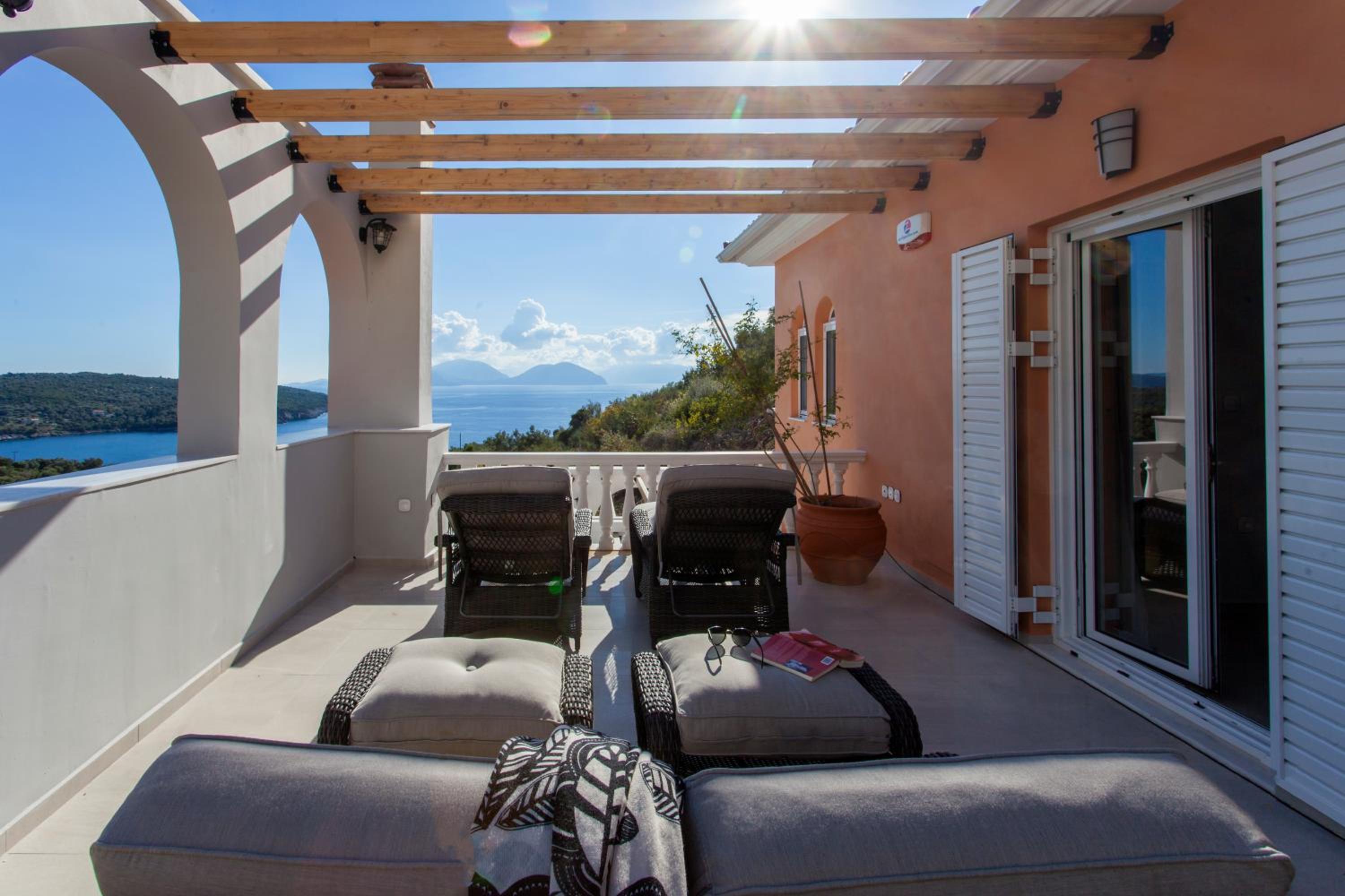 luxurylefkadavilla