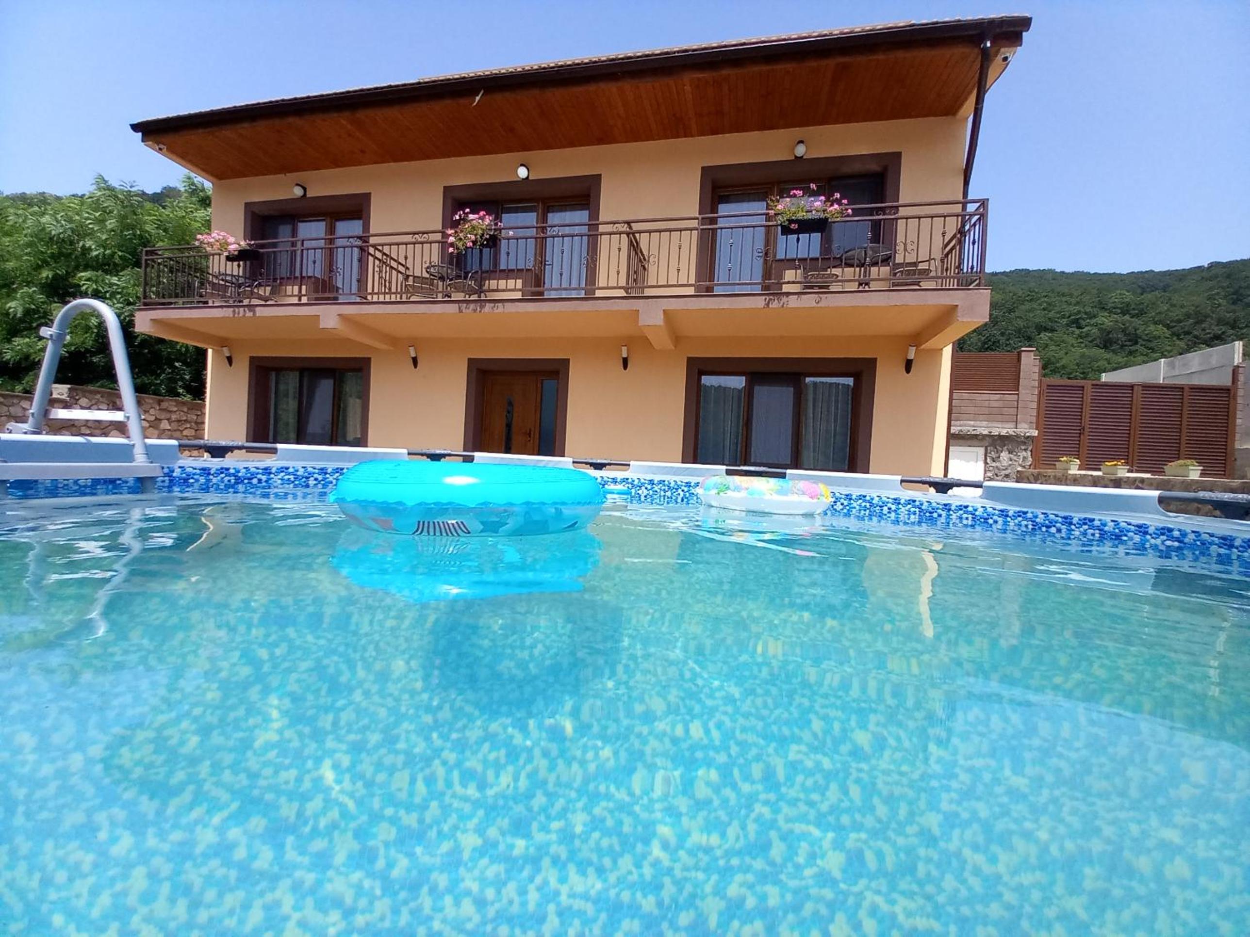 Cabana BRO Clisura Dunarii view 3