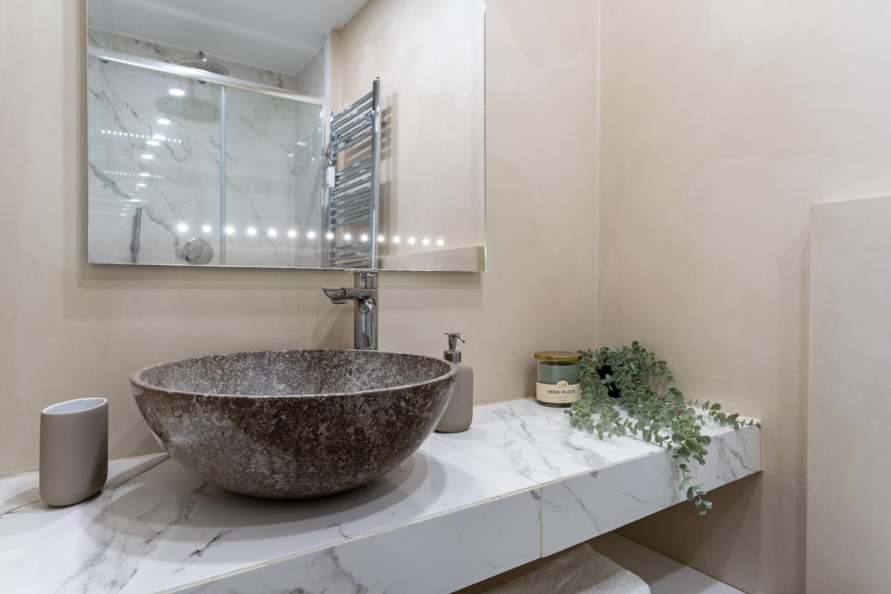 ACasaDiImma nel cuore della Fashion District - Family Loft vicino ai Navigli
