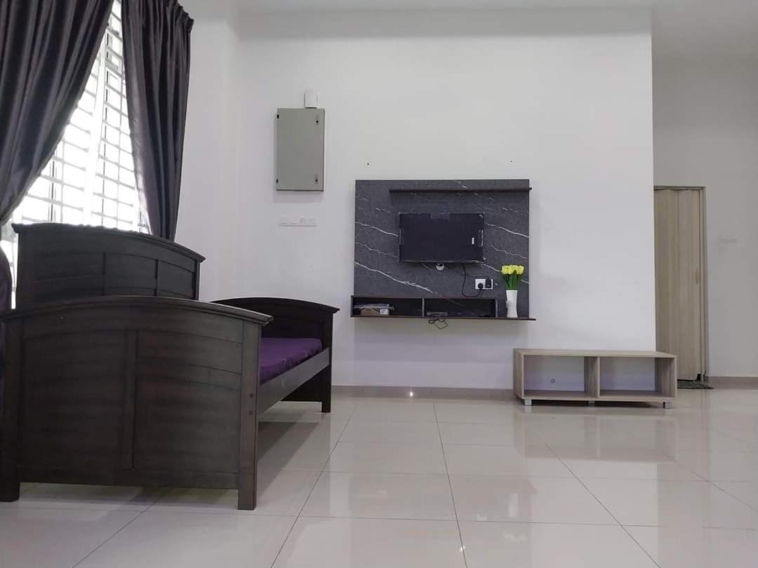 3 airconditioned bedroom in Muar Town photo 6