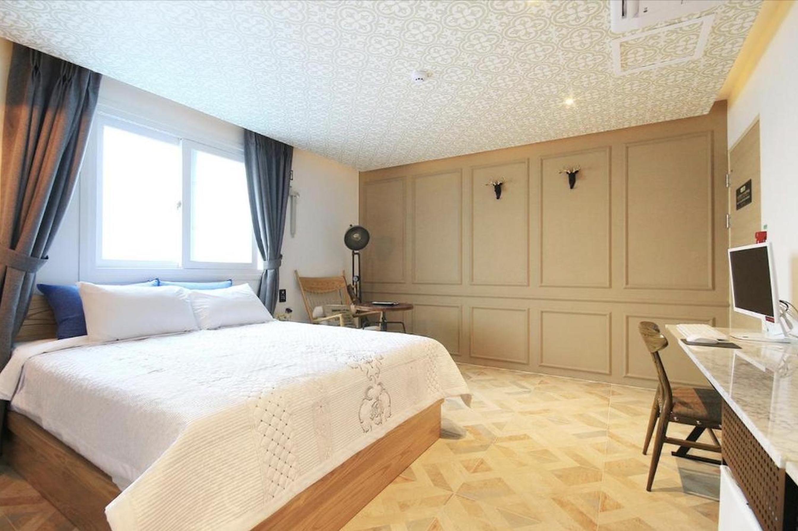 Hotel Nol