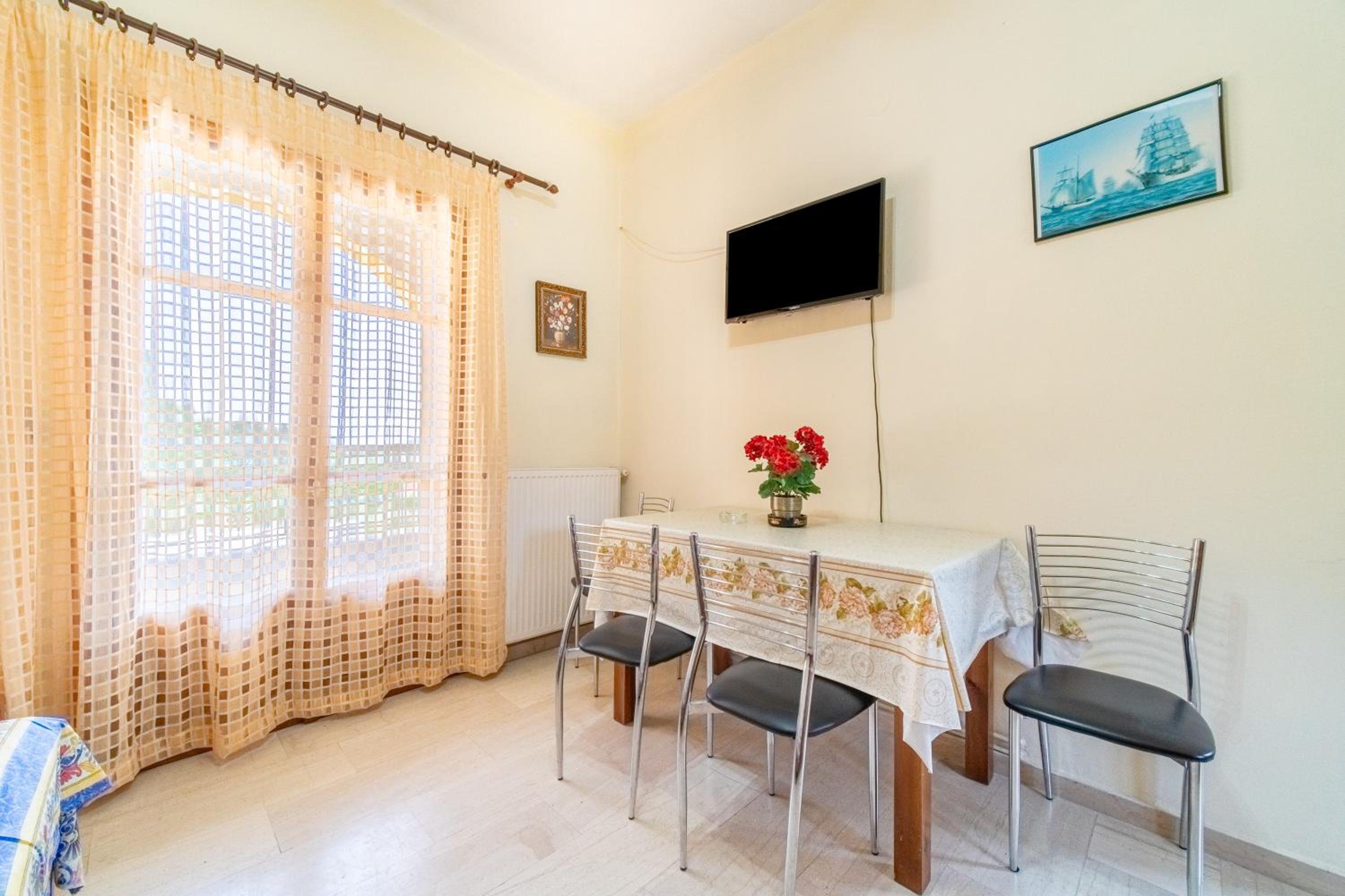 Mercury apartment 2