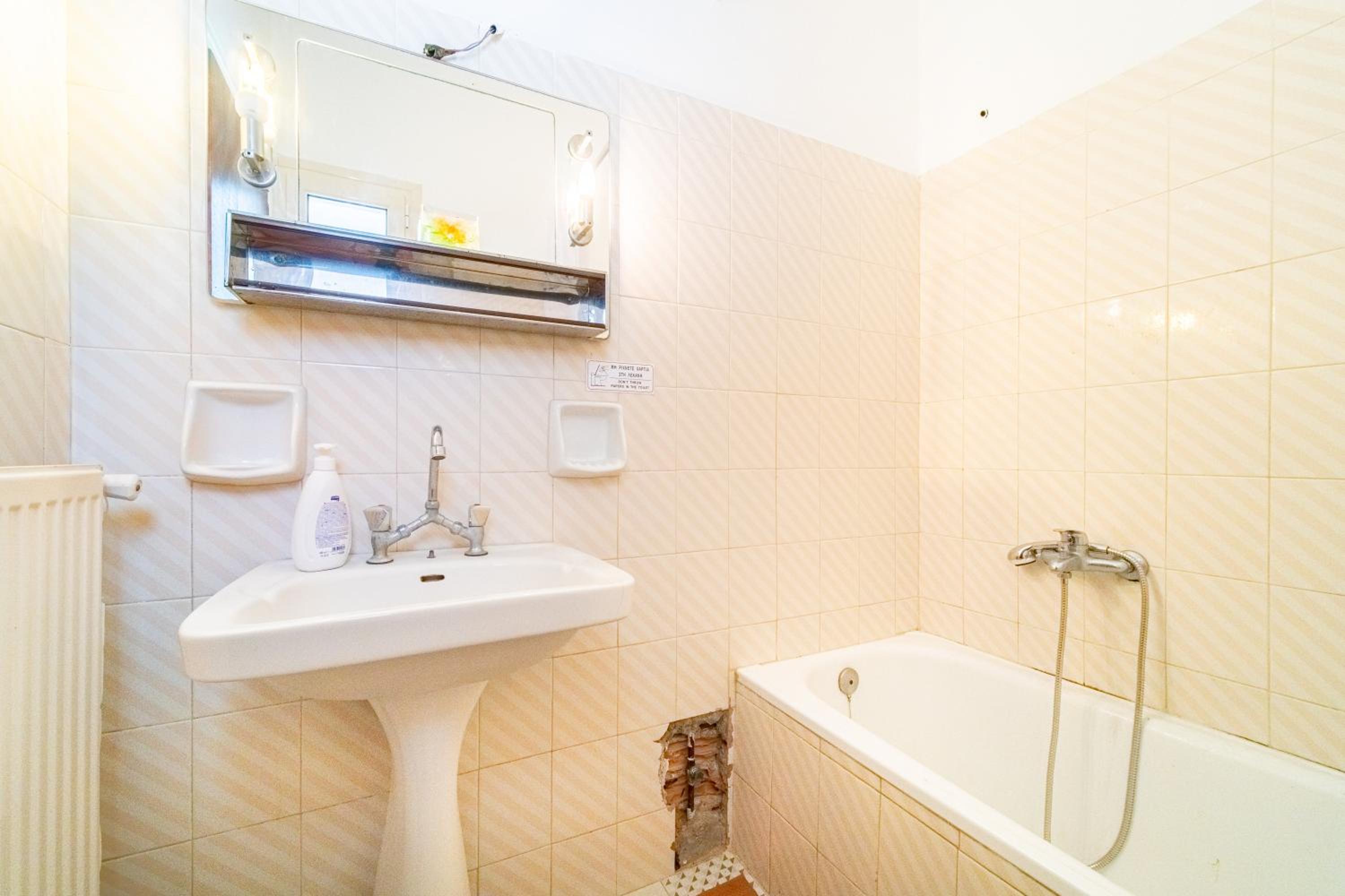 Mercury apartment 2