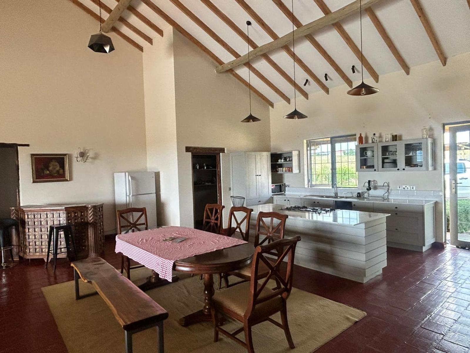 Naivasha 4-Bedroom All Ensuite Cottage