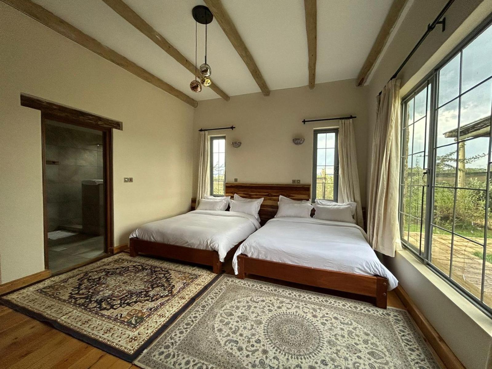 Naivasha 4-Bedroom All Ensuite Cottage