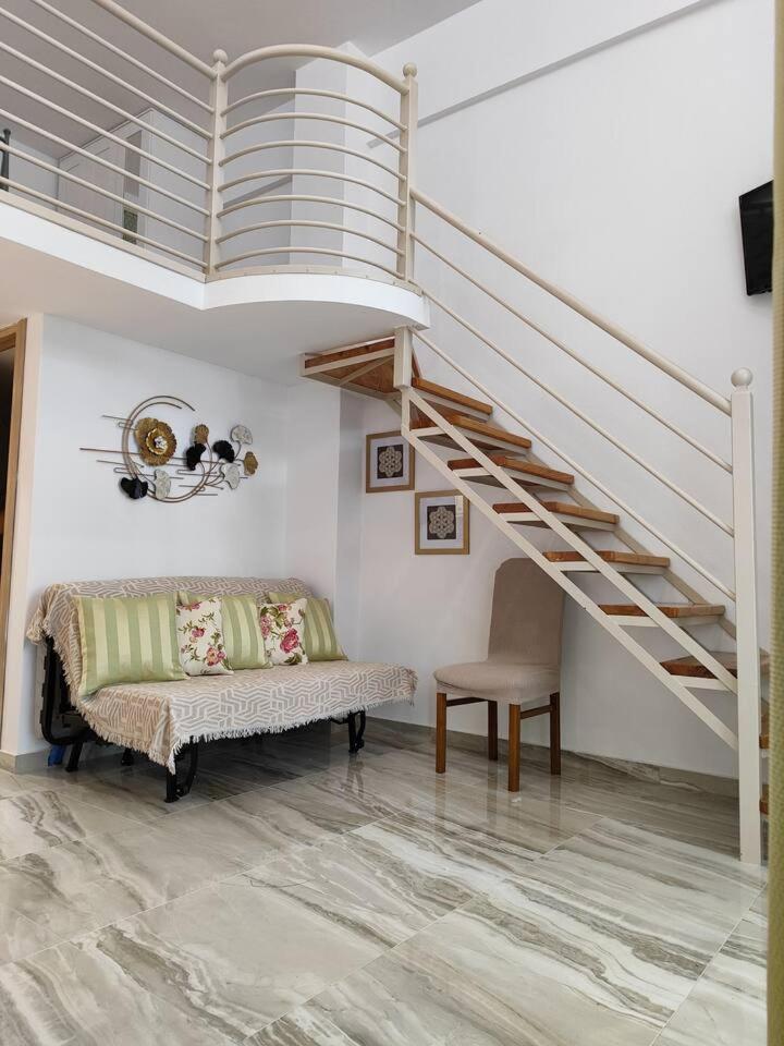 Isidora Apartments