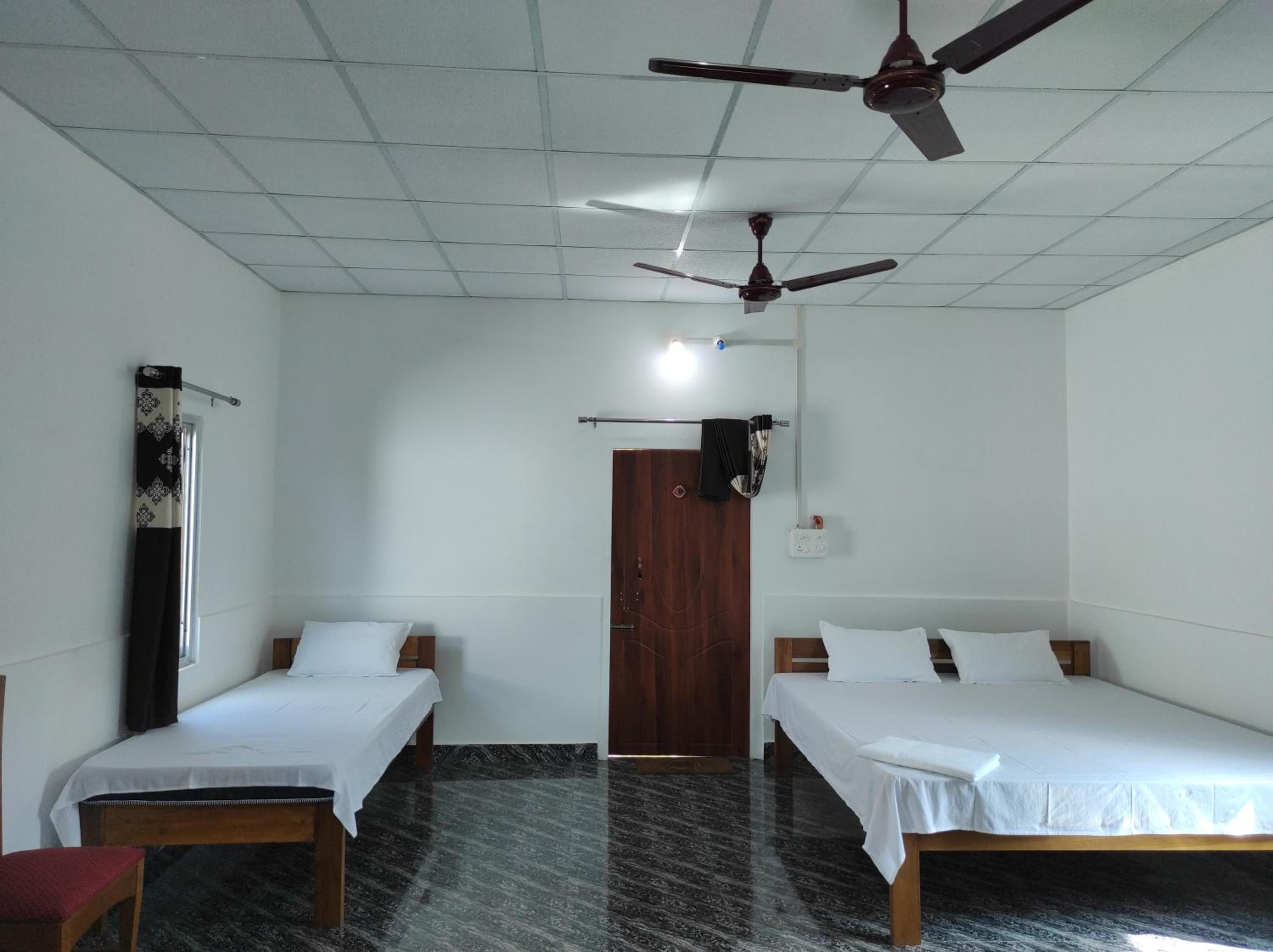 Falcon Jungle Resort
