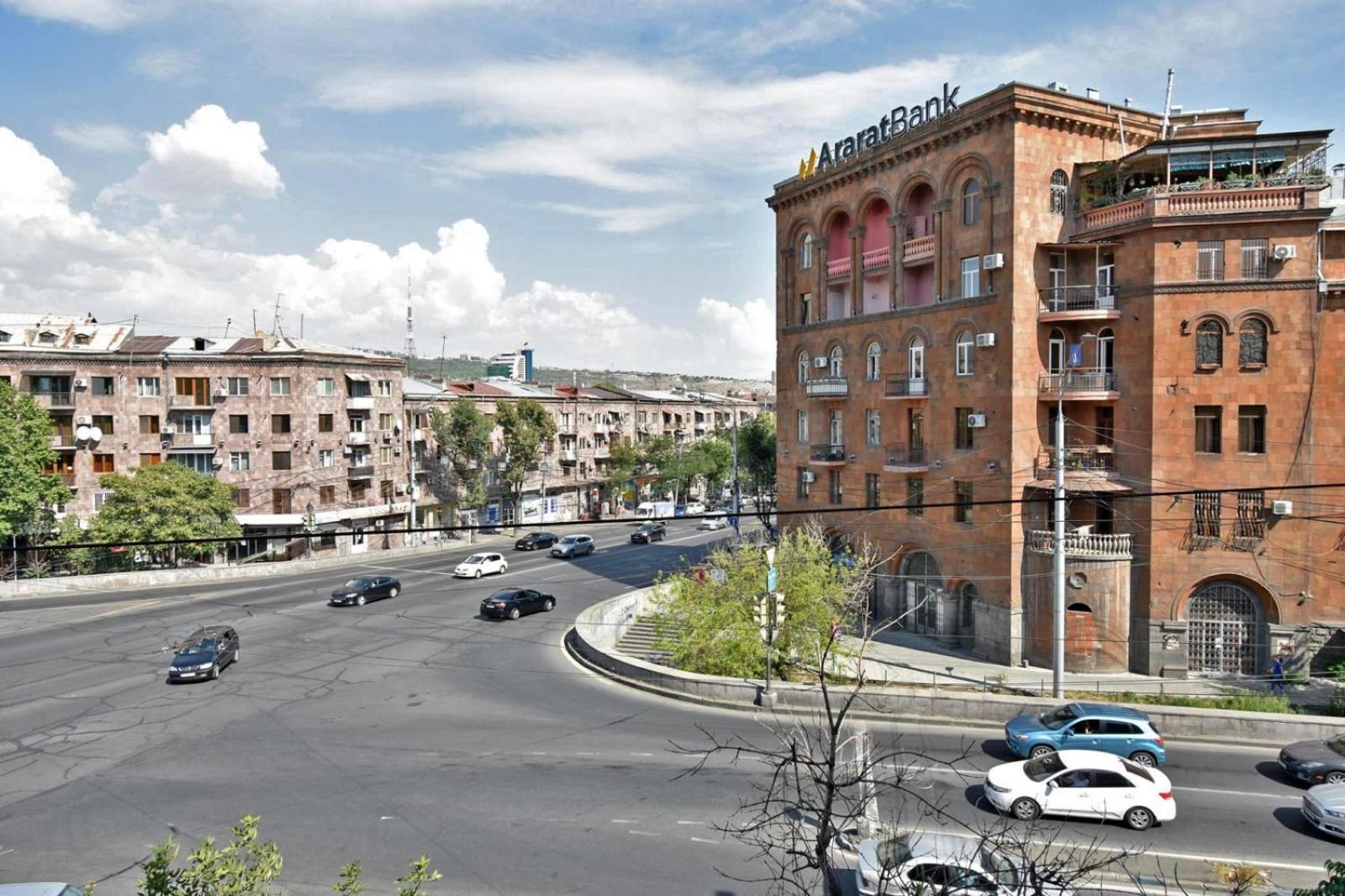 Paronyan sreet, 2 bedrooms Spacious apartment PA133