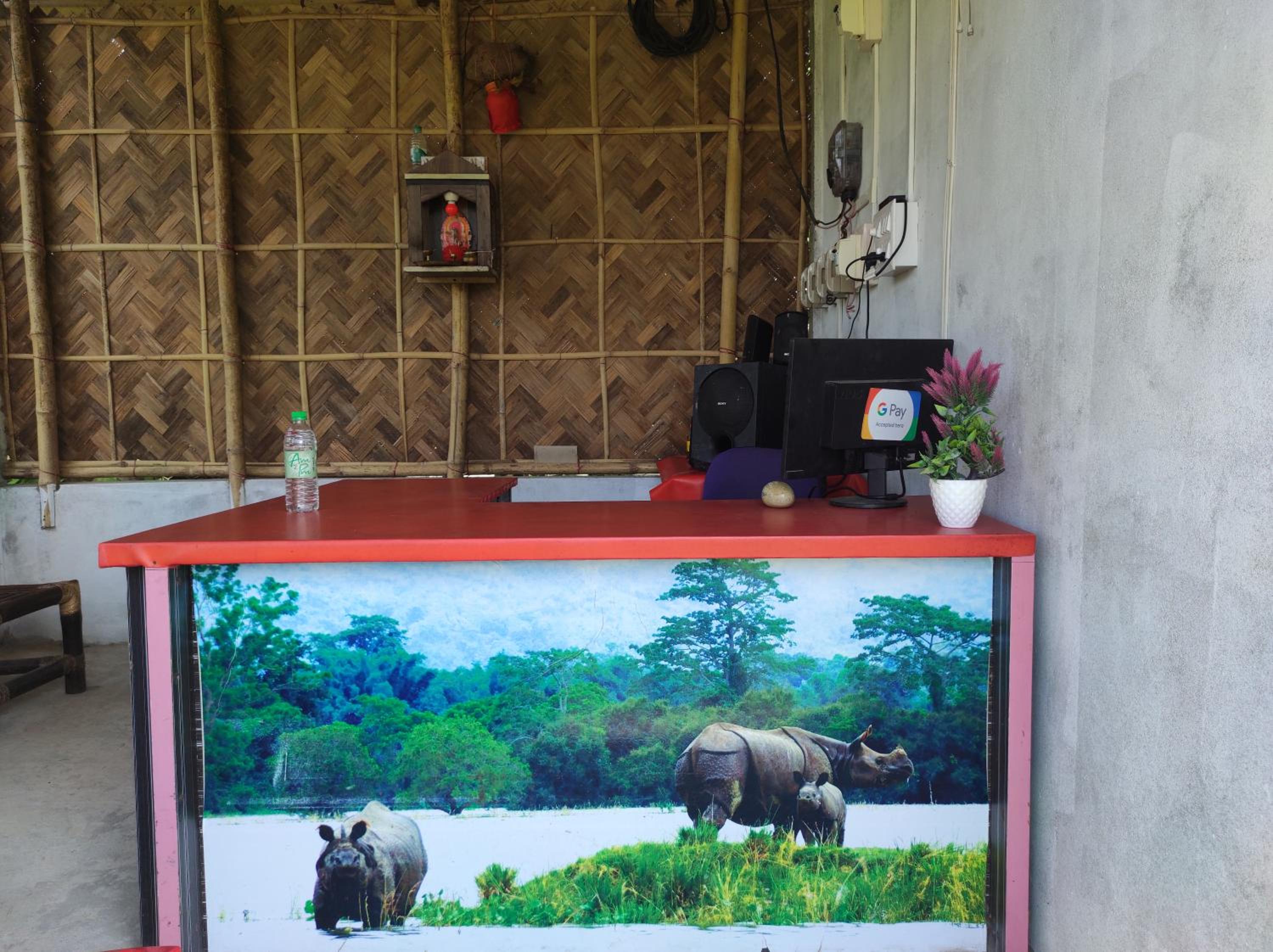 Falcon Jungle Resort