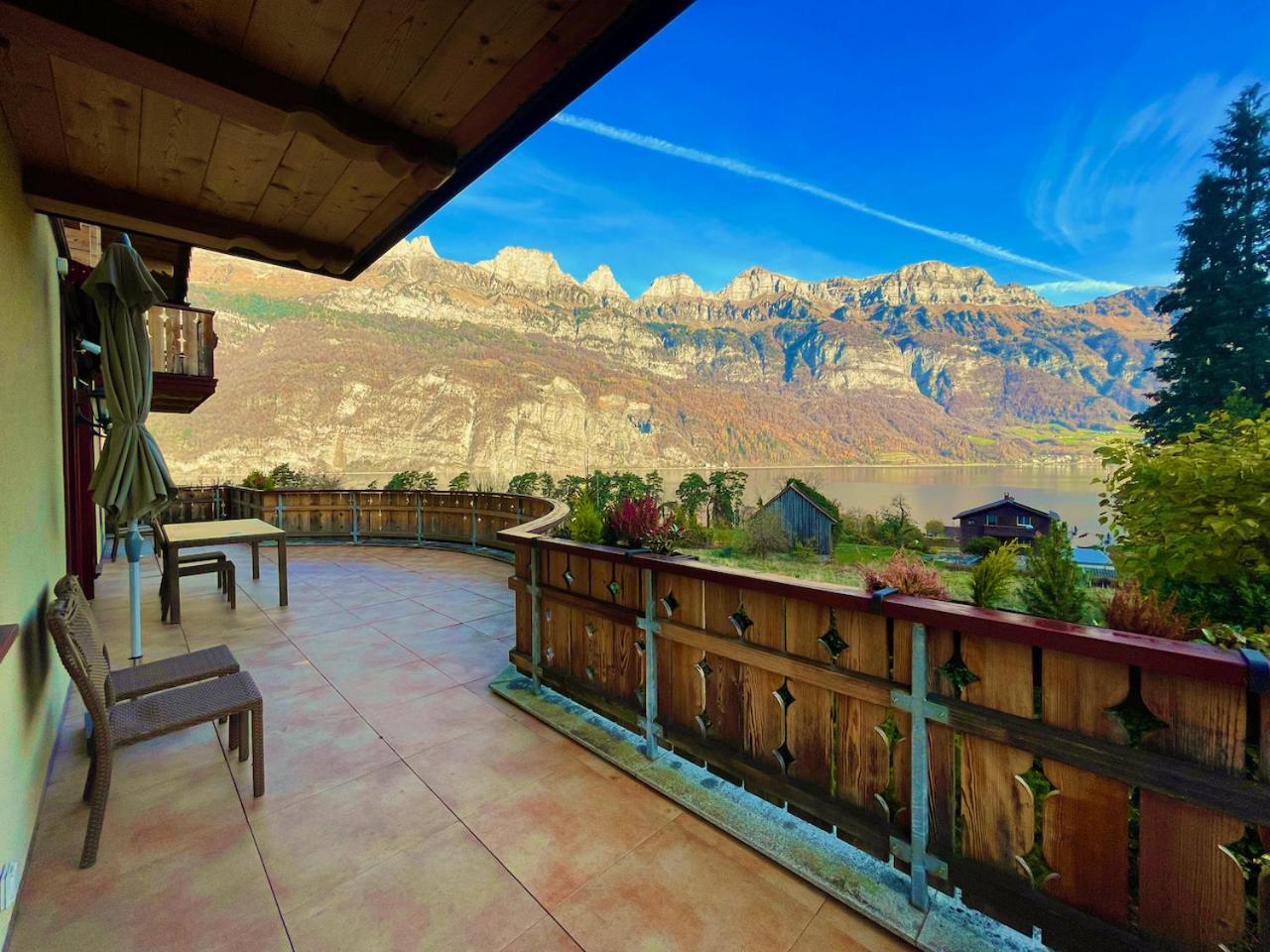 Doodle's Amazing Chalet -Walensee - Flumserberg - Churfirsten - Heidiland - Pool - Sauna