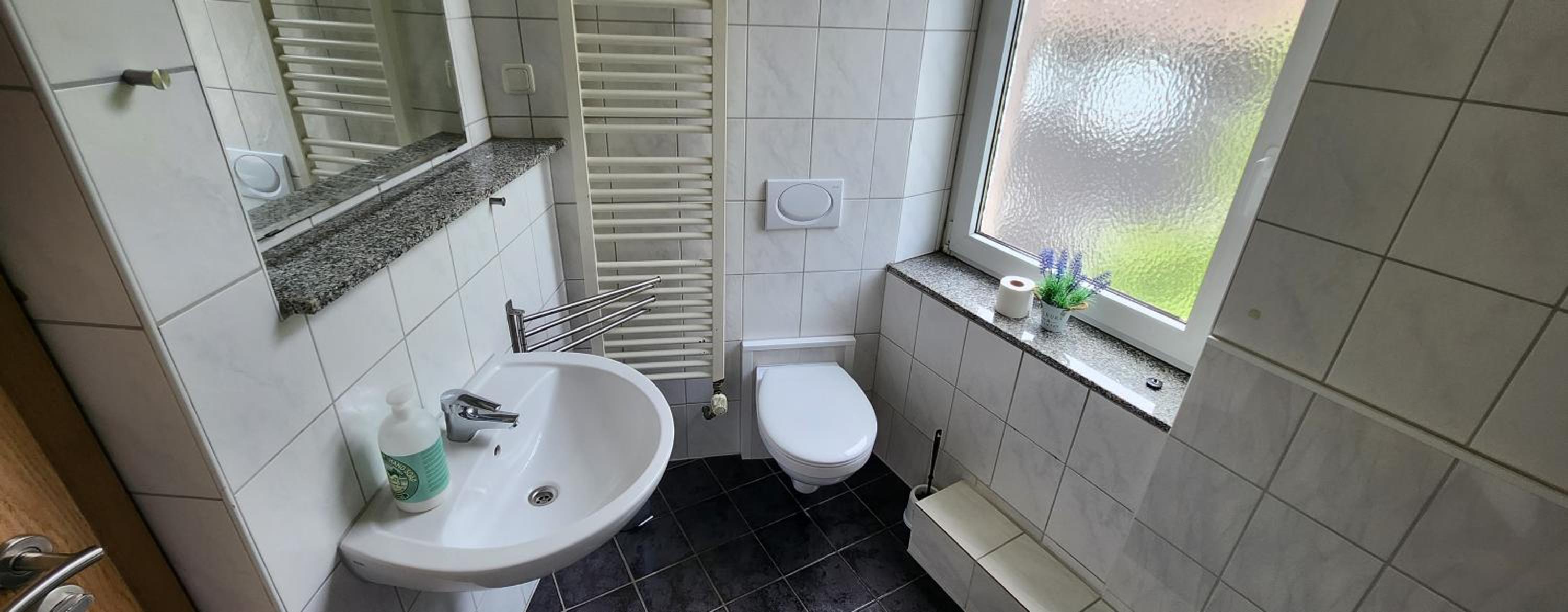 ELENA flat Lavendel Duisburg Zentrum