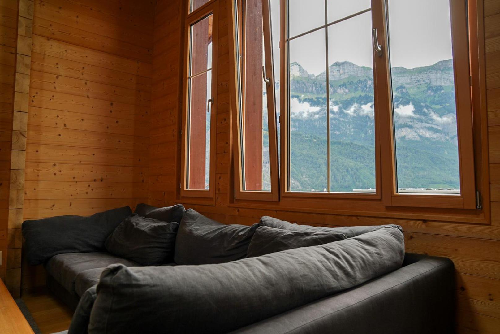 Doodle's Amazing Chalet -Walensee - Flumserberg - Churfirsten - Heidiland - Pool - Sauna
