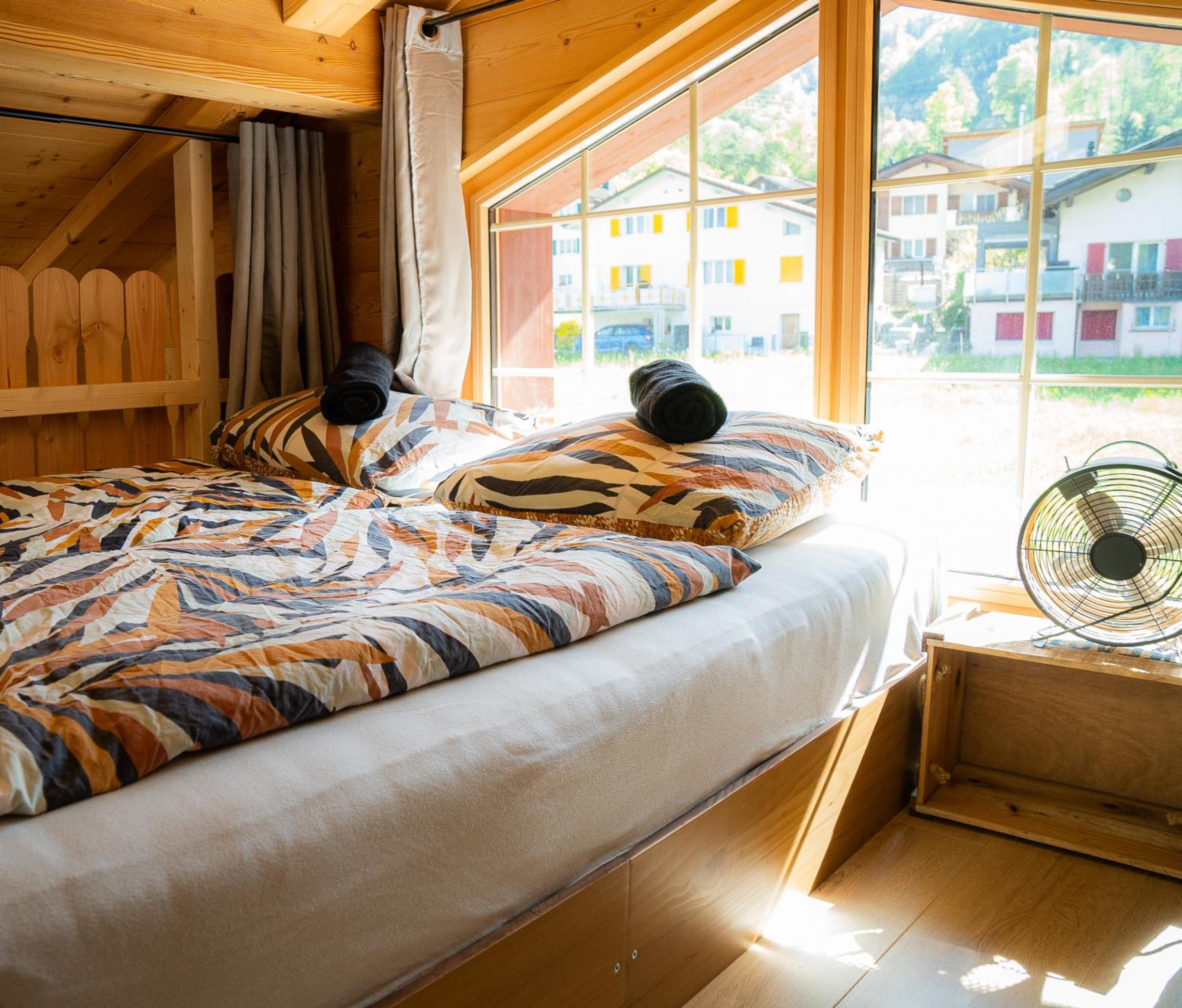 Doodle's Amazing Chalet -Walensee - Flumserberg - Churfirsten - Heidiland - Pool - Sauna