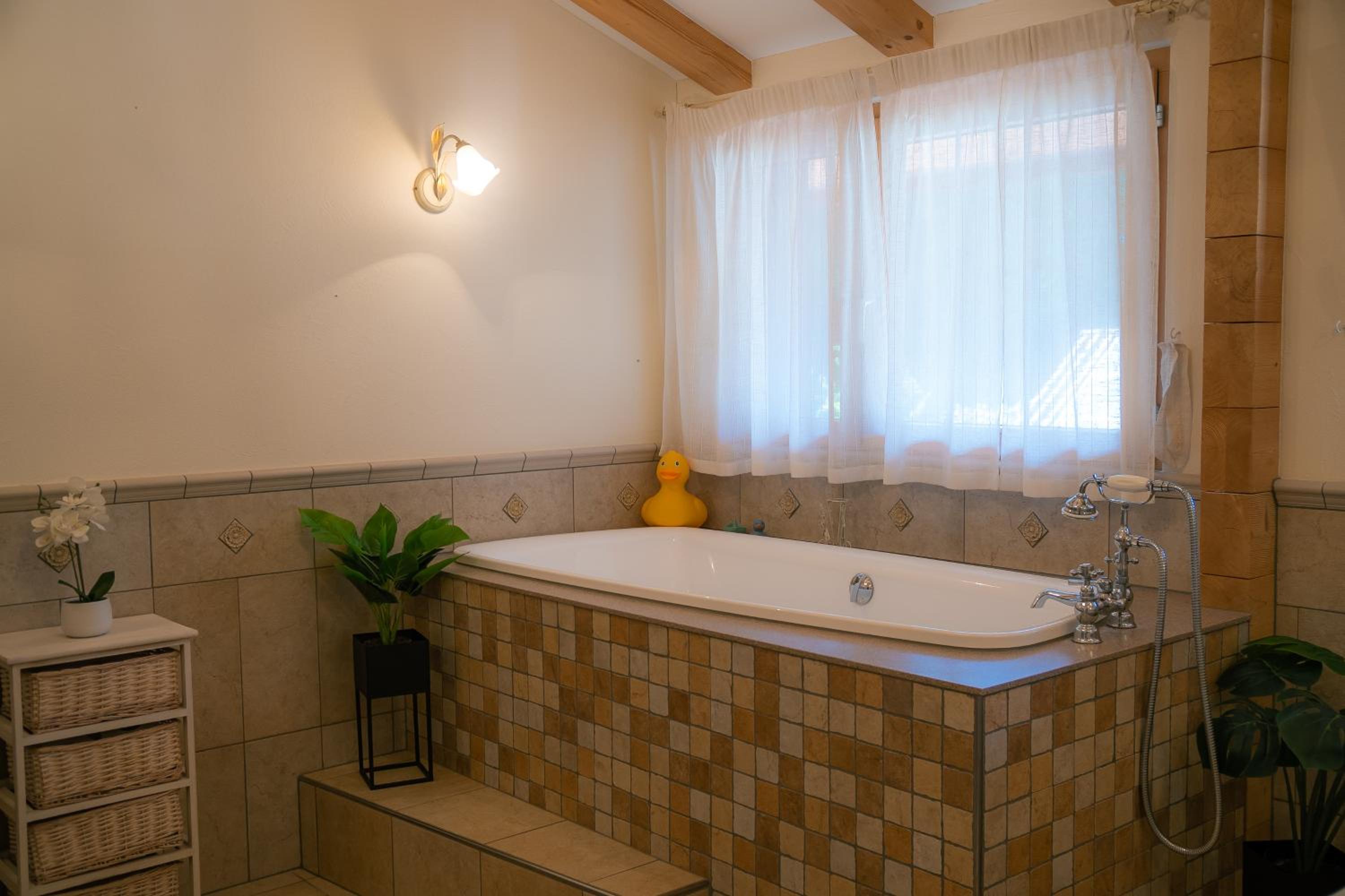 Doodle's Amazing Chalet -Walensee - Flumserberg - Churfirsten - Heidiland - Pool - Sauna