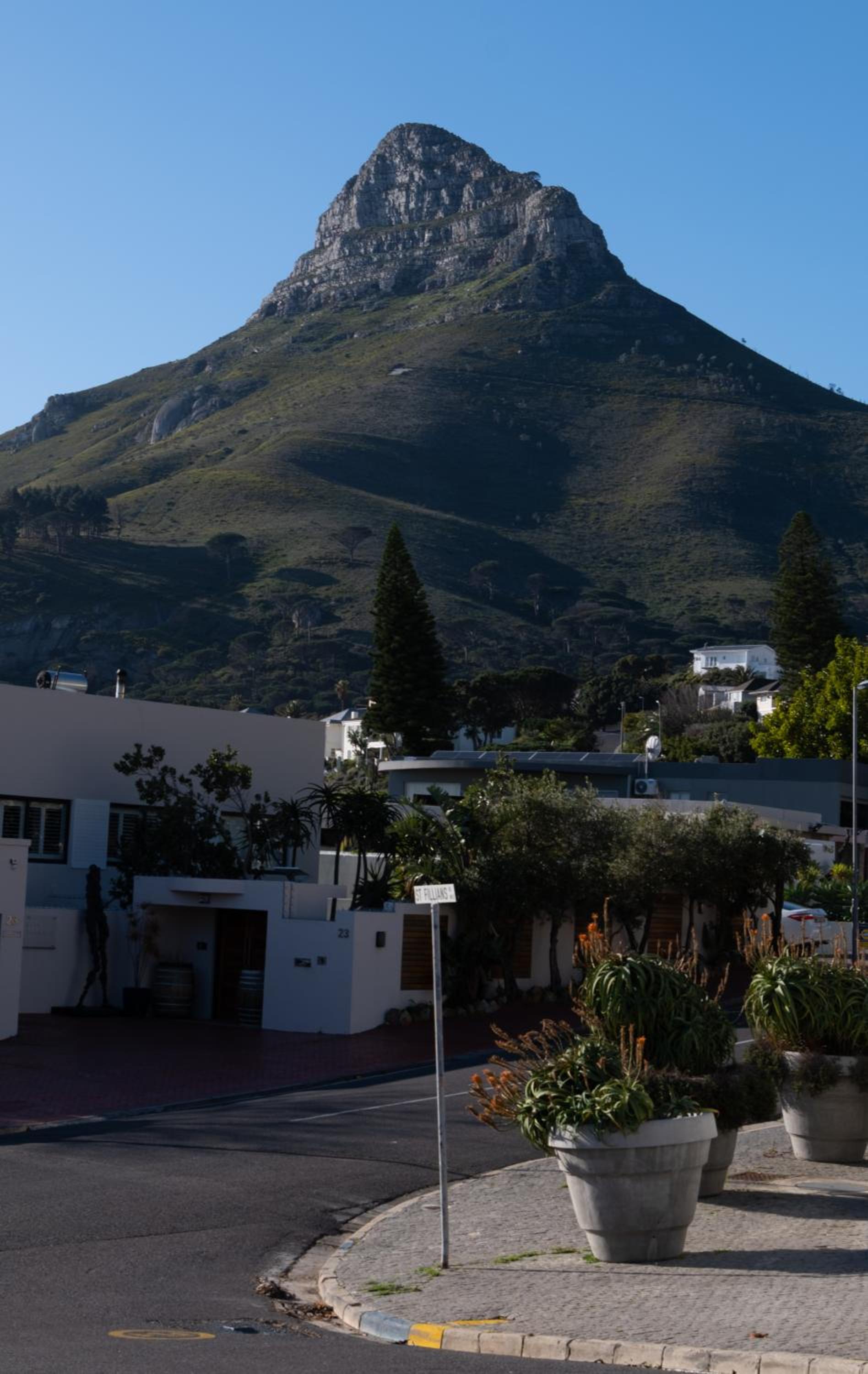 The Atlantic DonReal Guesthouse