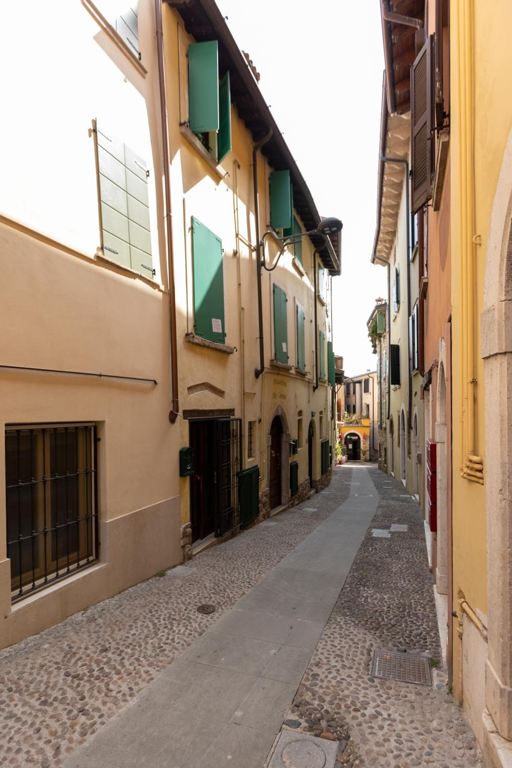 La Dimora di William Casa nel centro storico di Desenzano photo 2