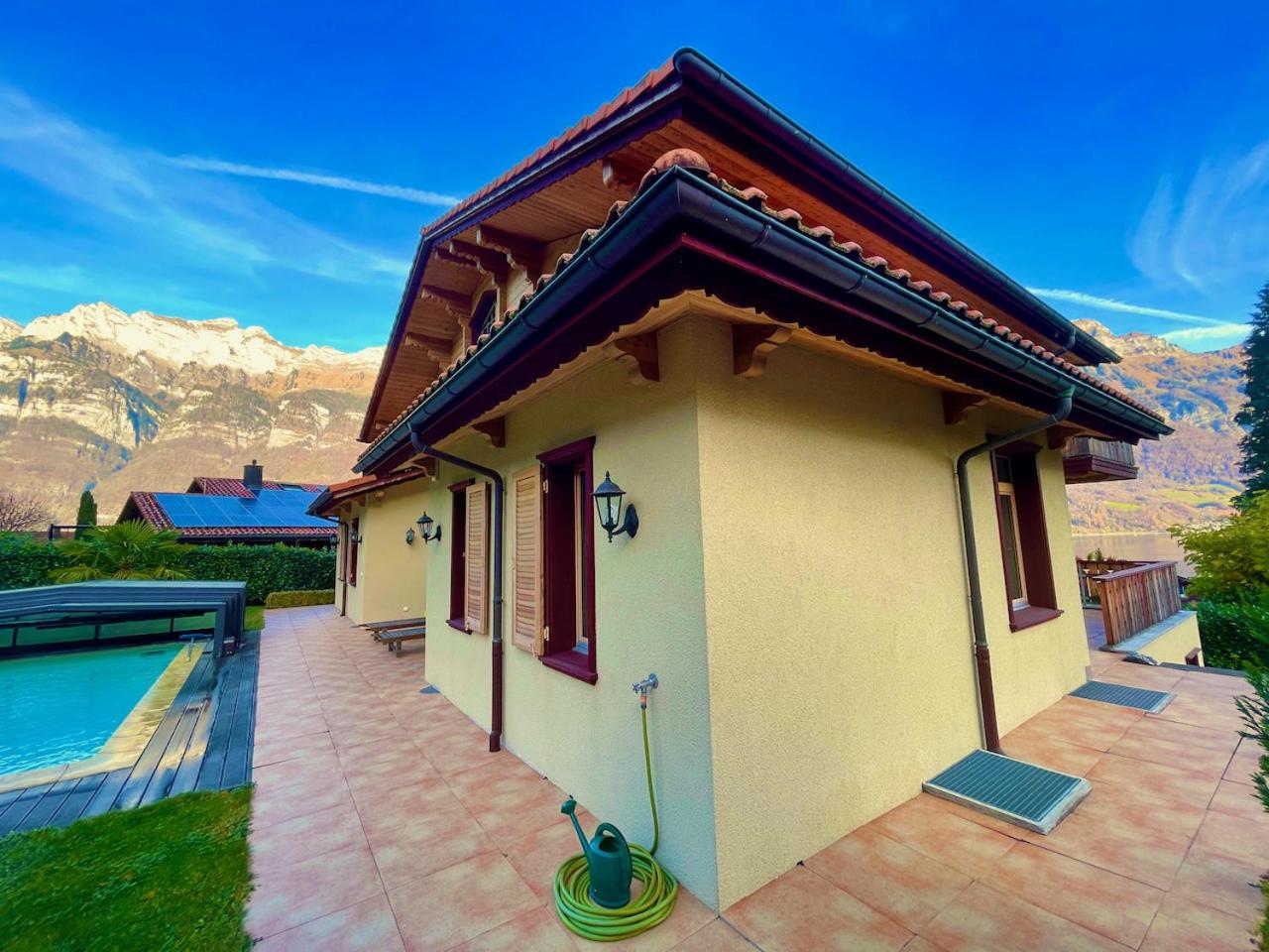 Doodle's Amazing Chalet -Walensee - Flumserberg - Churfirsten - Heidiland - Pool - Sauna