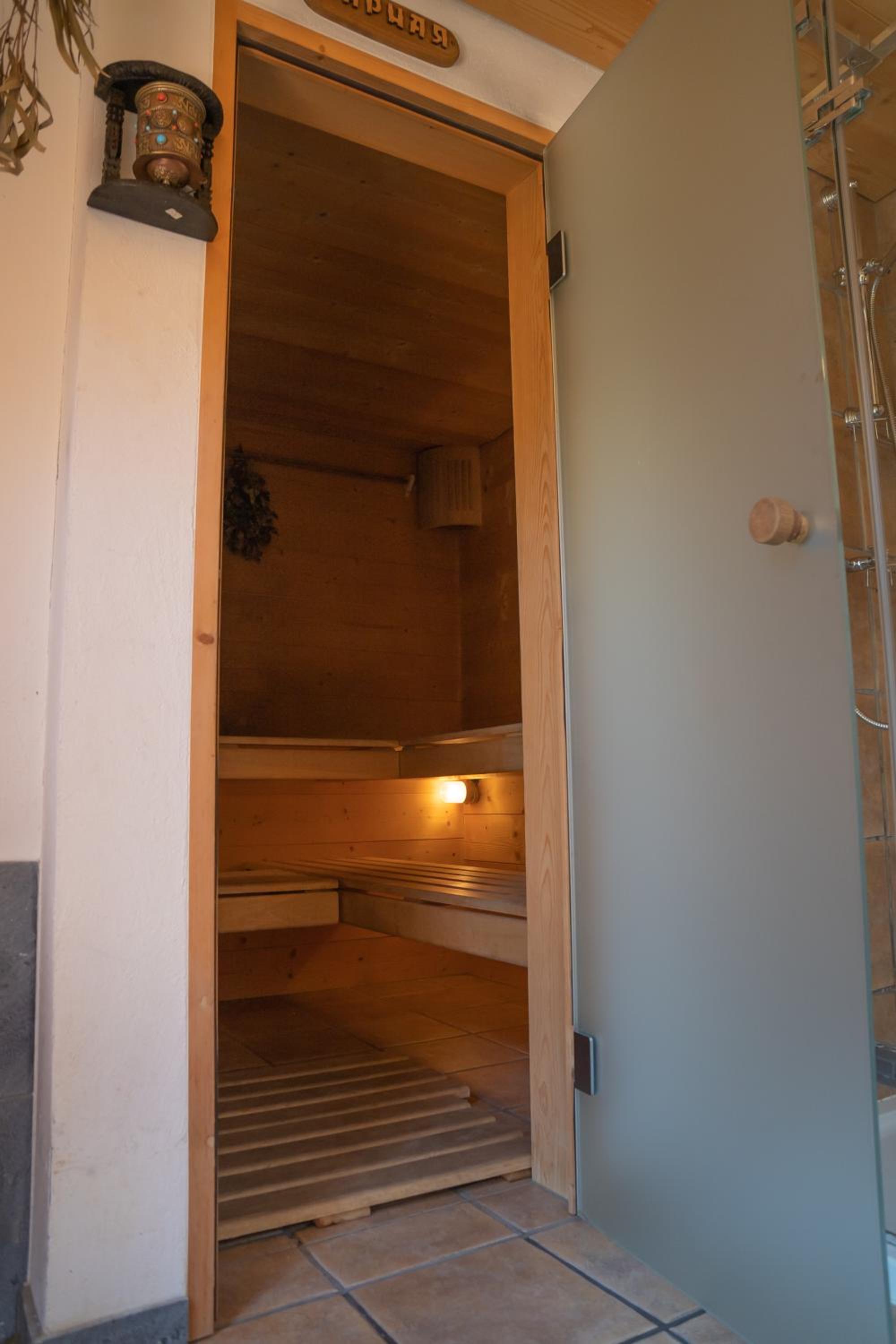 Doodle's Amazing Chalet -Walensee - Flumserberg - Churfirsten - Heidiland - Pool - Sauna