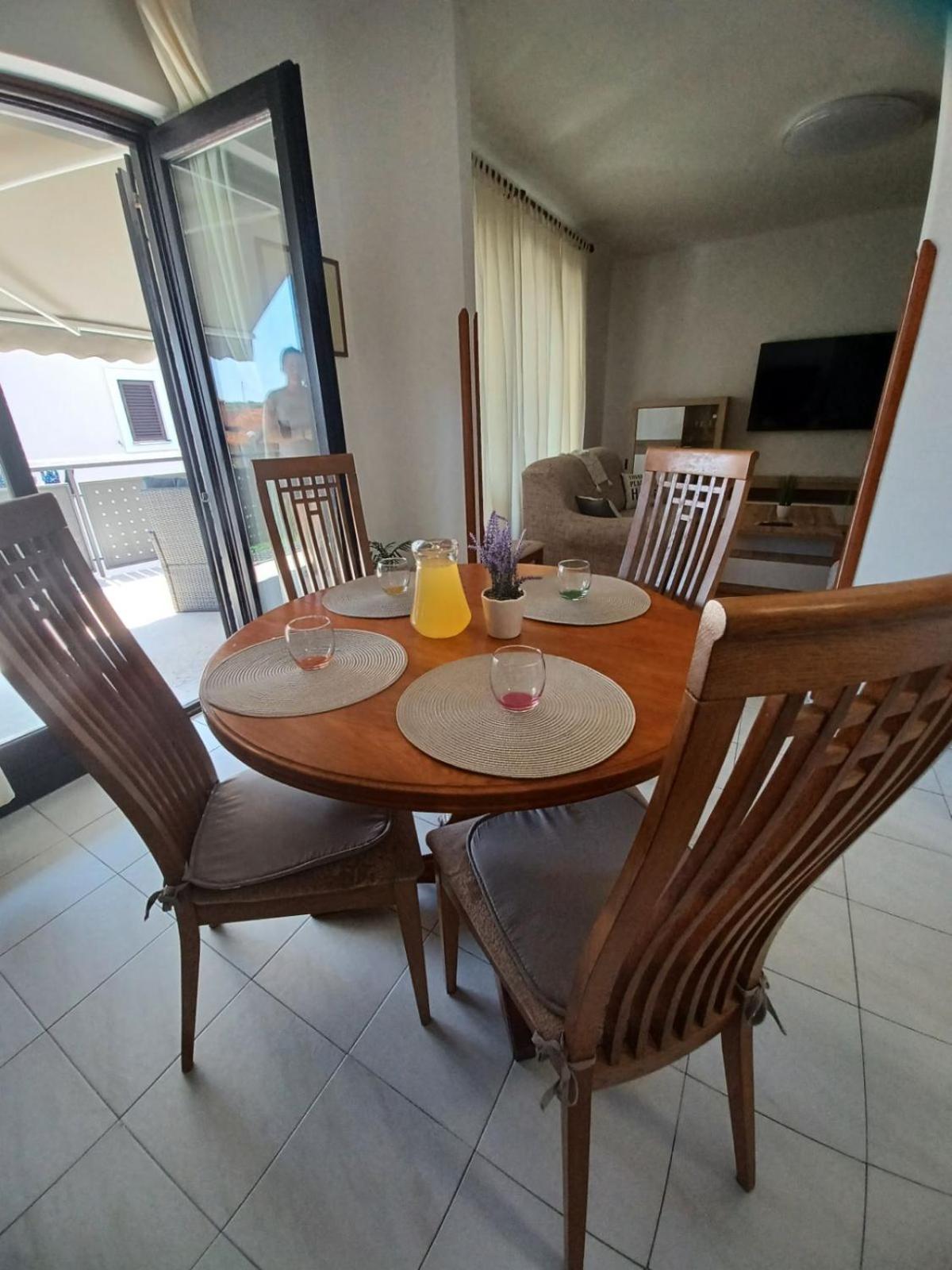 Apartman Sanda